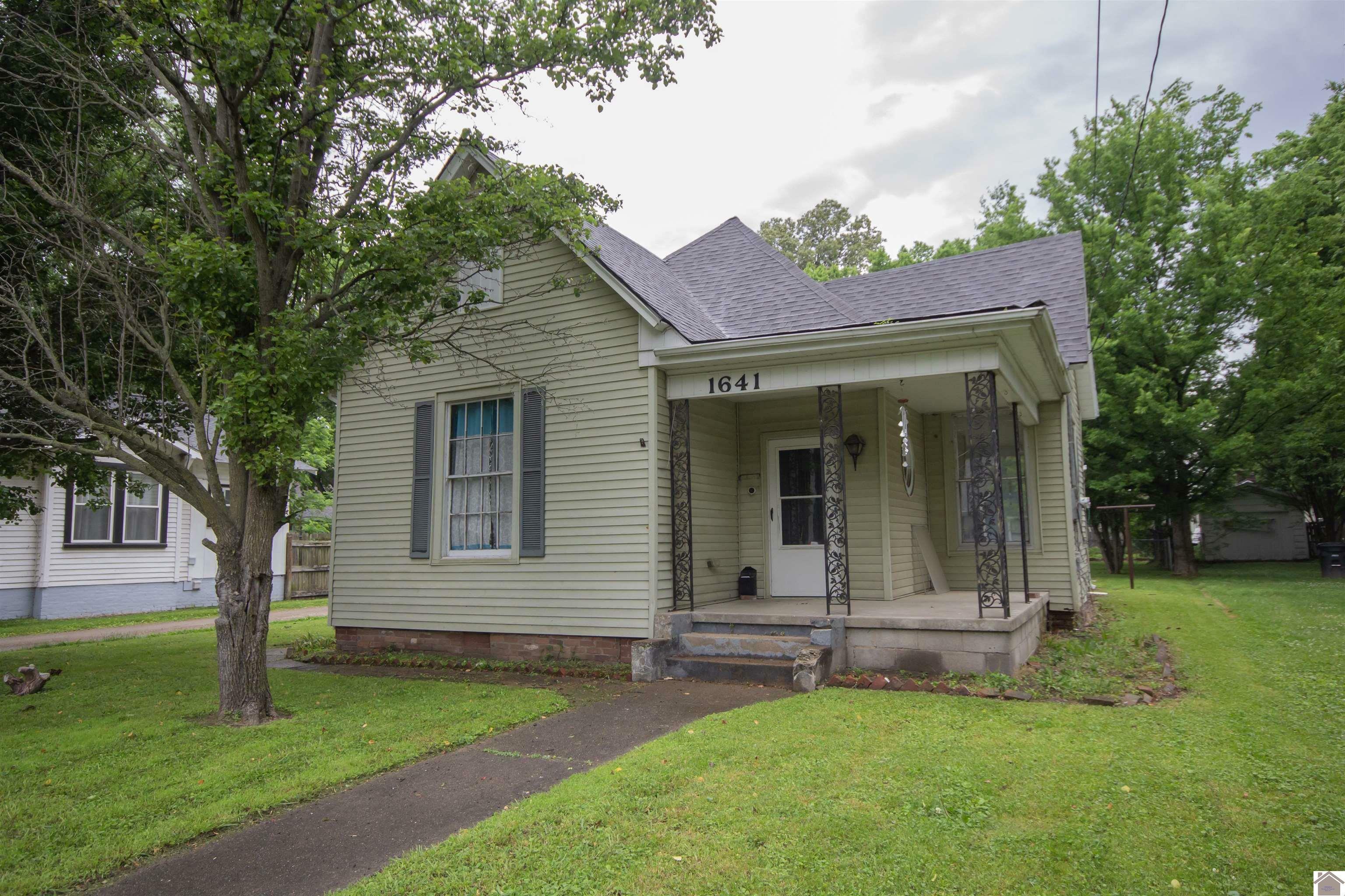 Property Photo: 1641 Harrison KY 42001