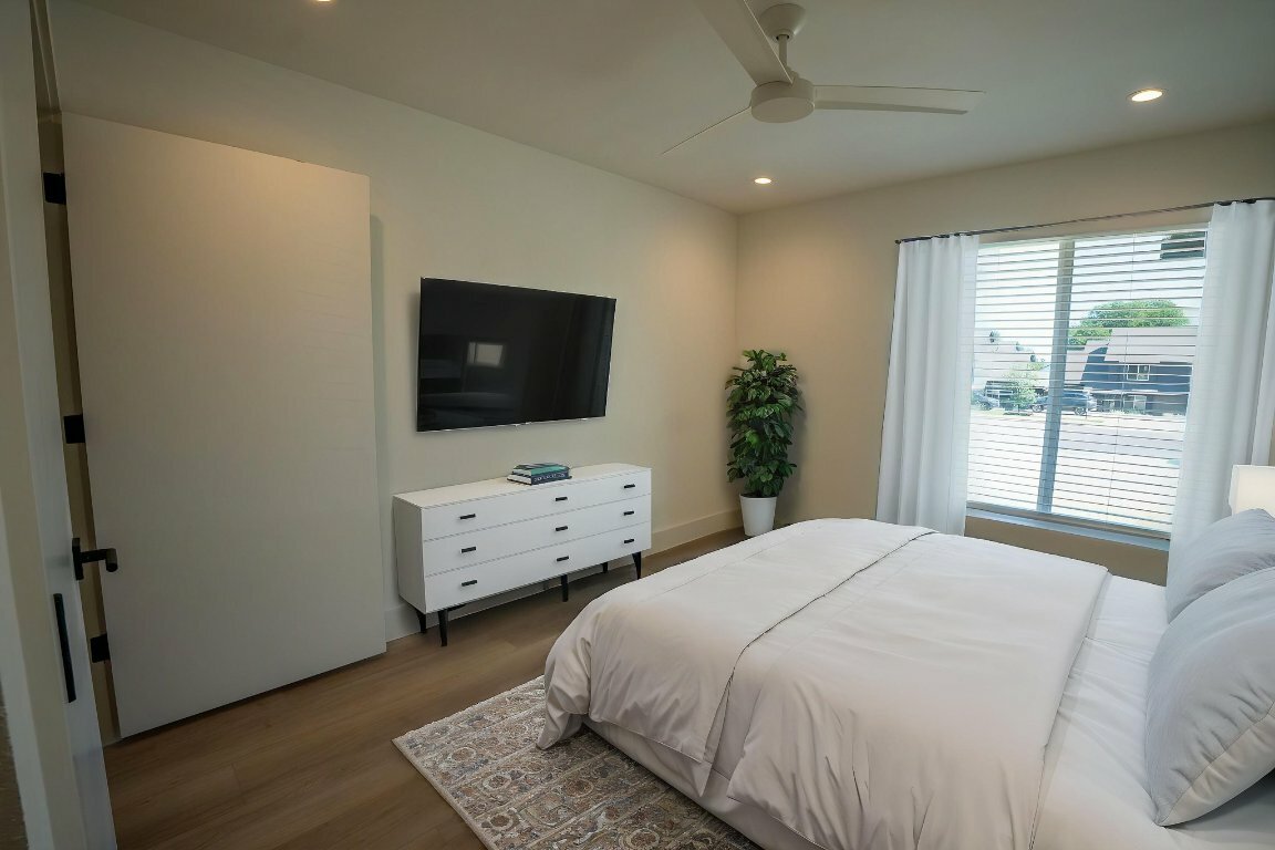 Property Photo: 1905 Albury Cove A TX 78758