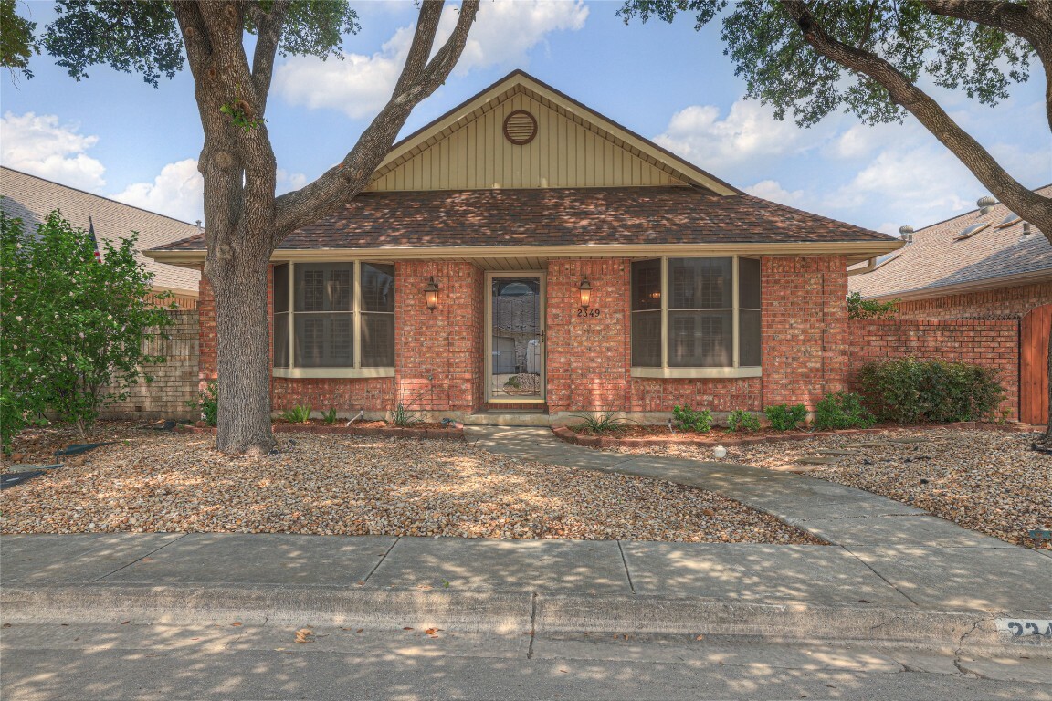 2349 Essex Grace  New Braunfels TX 78130 photo