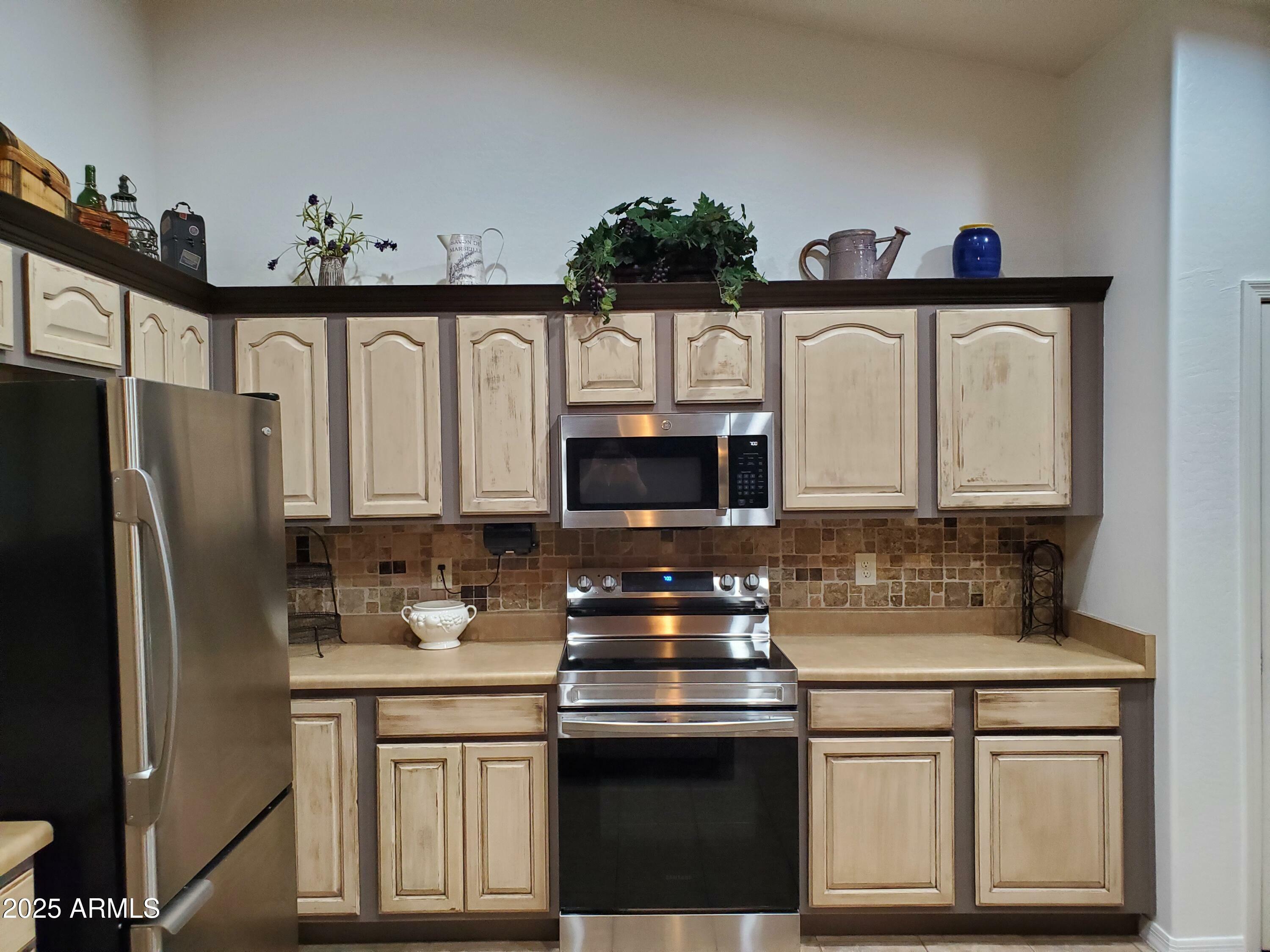 Property Photo:  2101 S Meridian Road 437  AZ 85120 