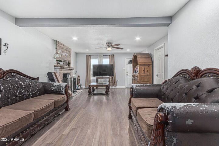 Property Photo:  9157 W Pierce Street  AZ 85353 