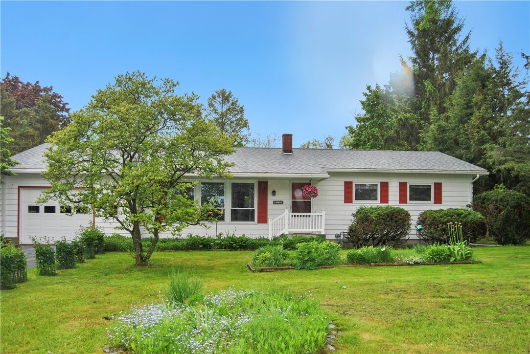 Property Photo: 41 Yellow Barn Road NY 13068