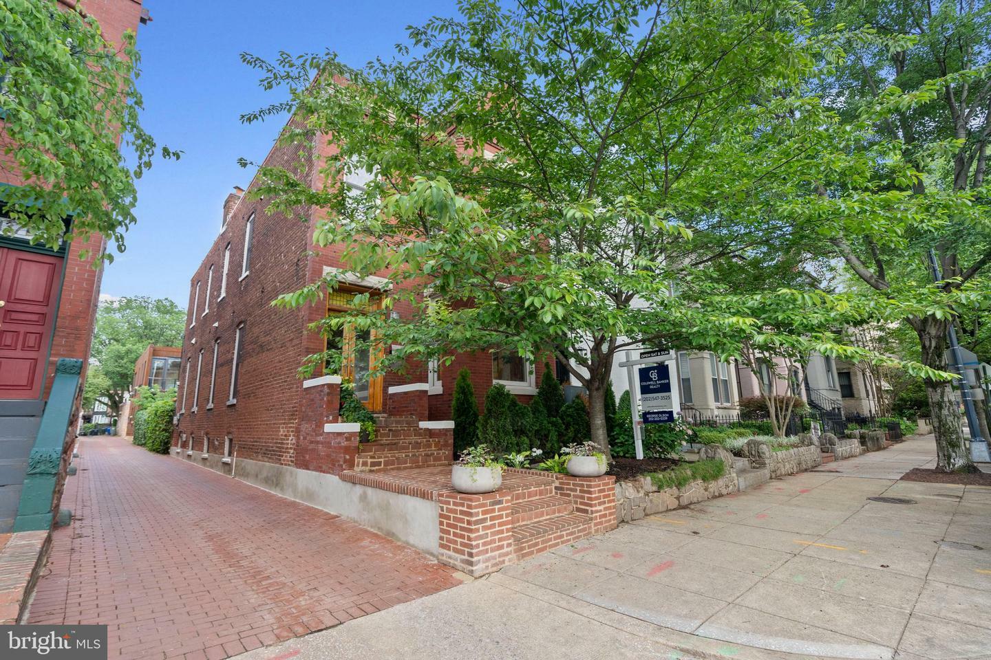 135 13th Street NE  Washington DC 20002 photo