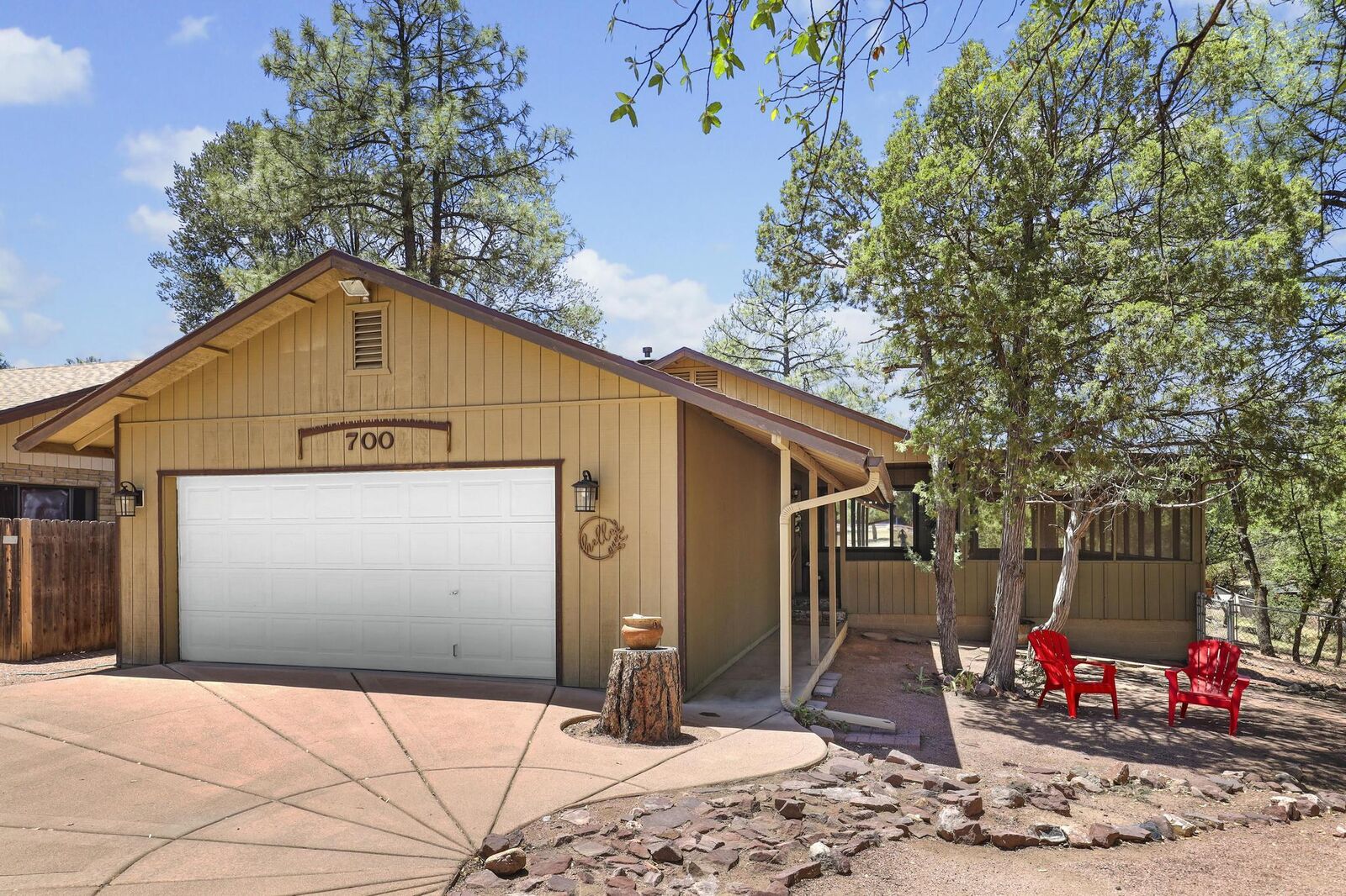 Property Photo: 700 S Mud Springs Road AZ 85541