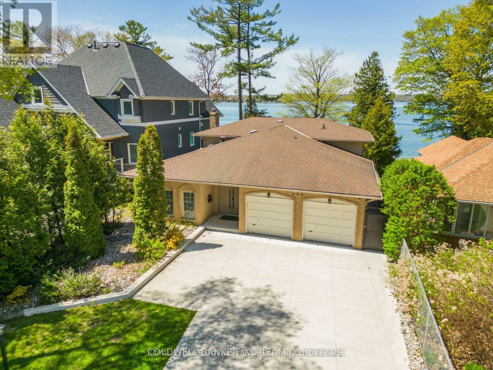 Property Photo: 694 Broadview Avenue ON L3V 6P3