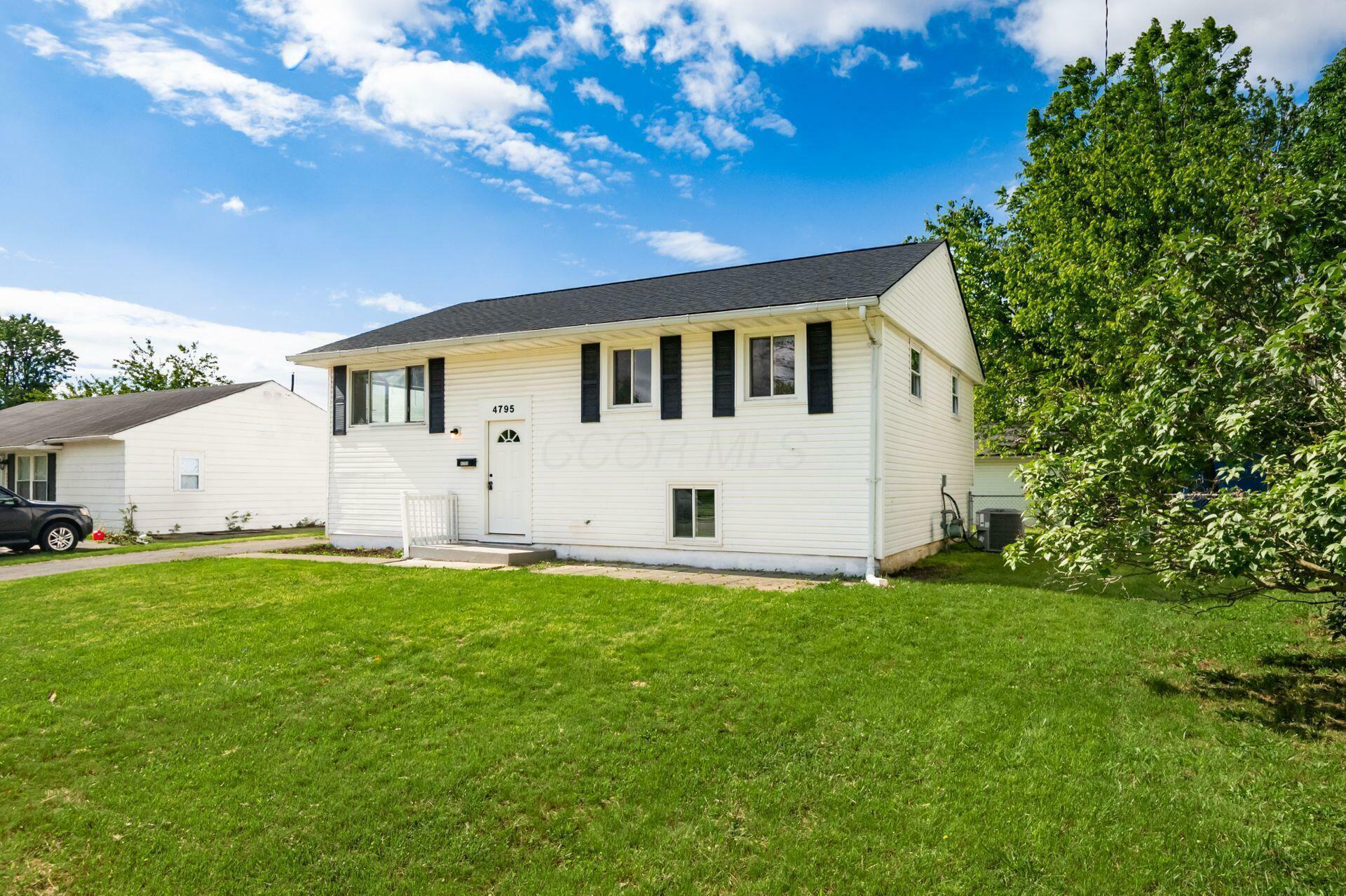 Property Photo: 4795 Hafey Avenue OH 43228