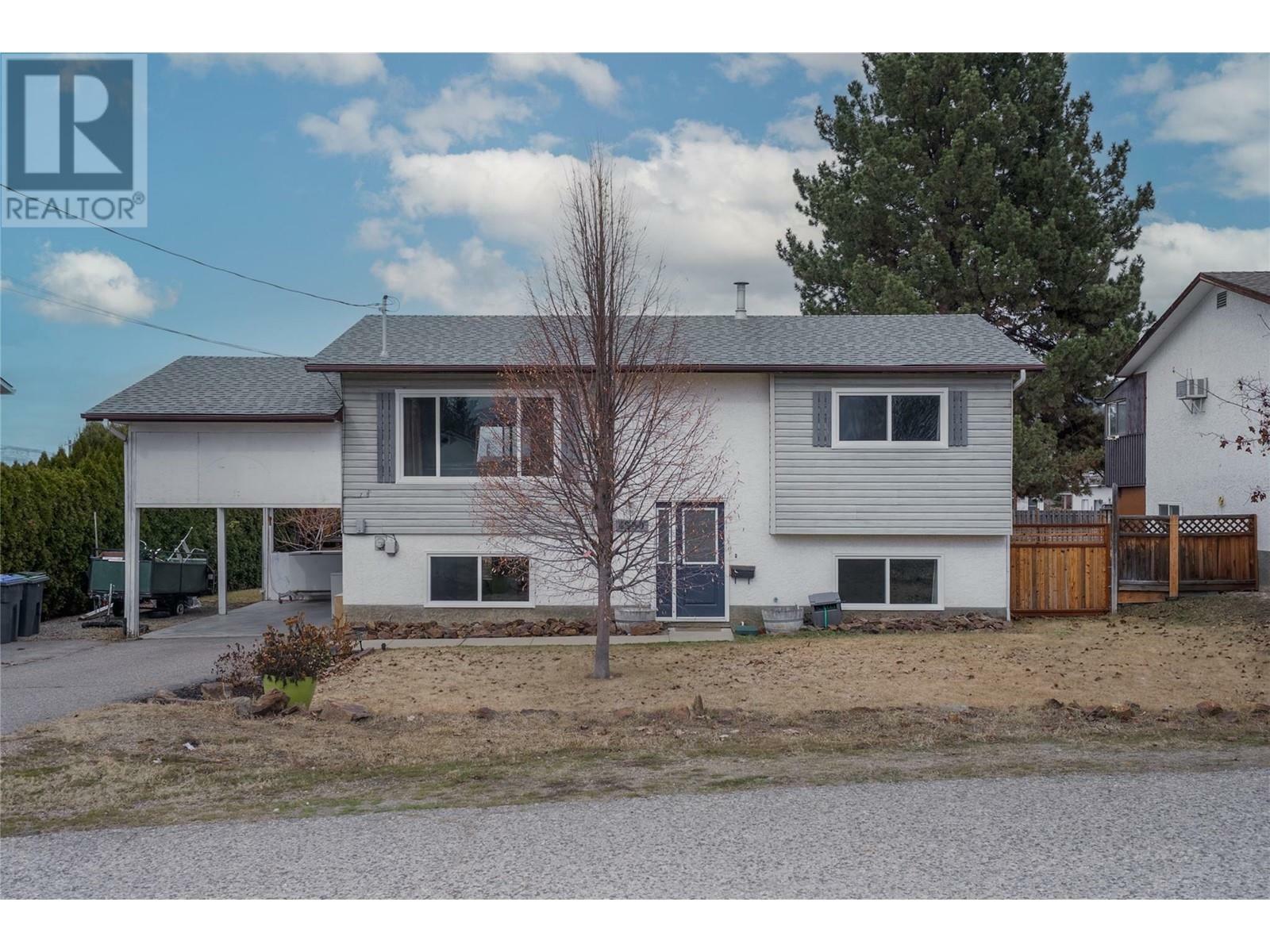 Photo de la propriété:  4830 Chatham Road  BC V1X 6M4 