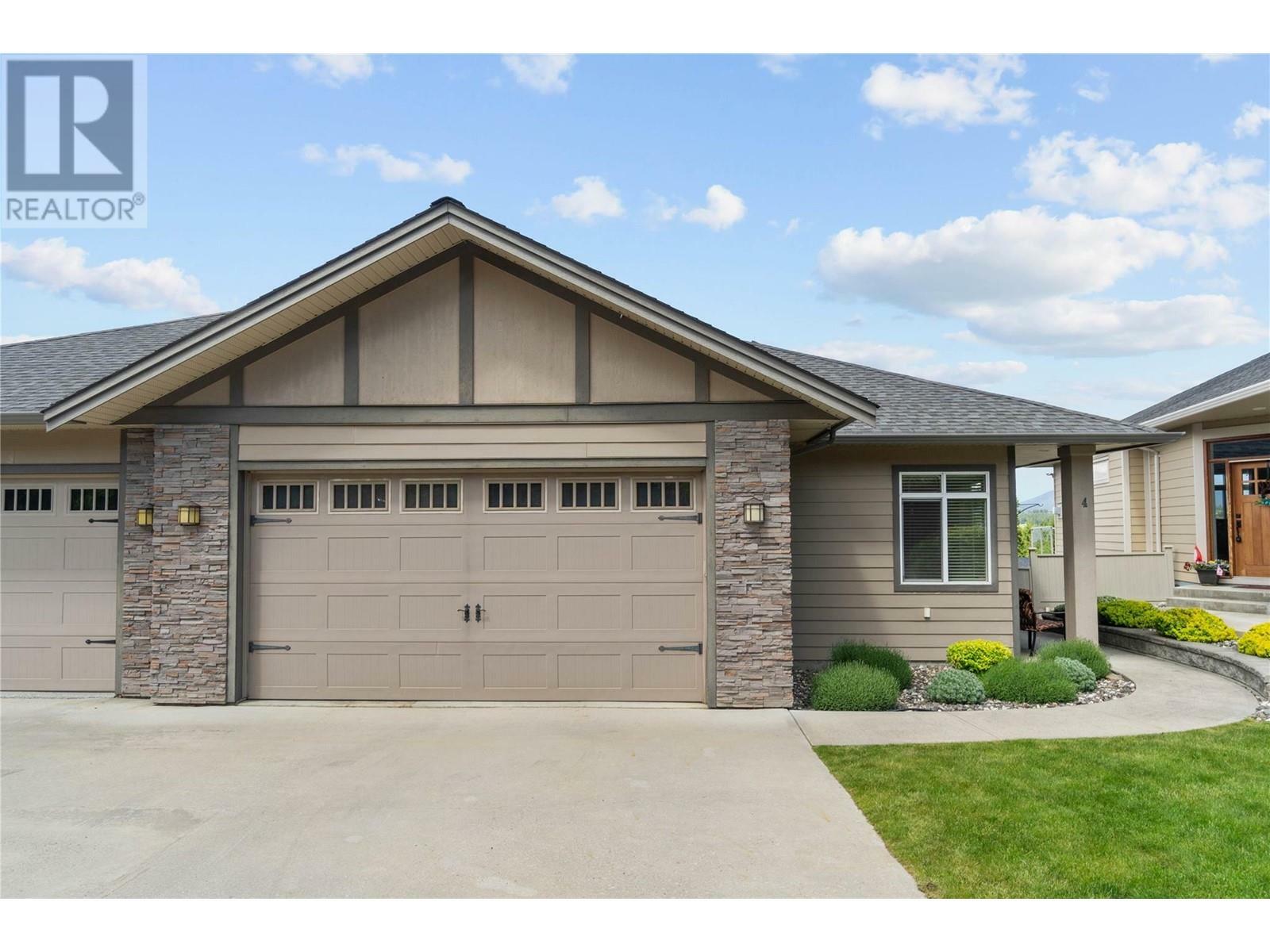 1431 Auto Road Southeast 4  Salmon Arm BC V1E 0C1 photo