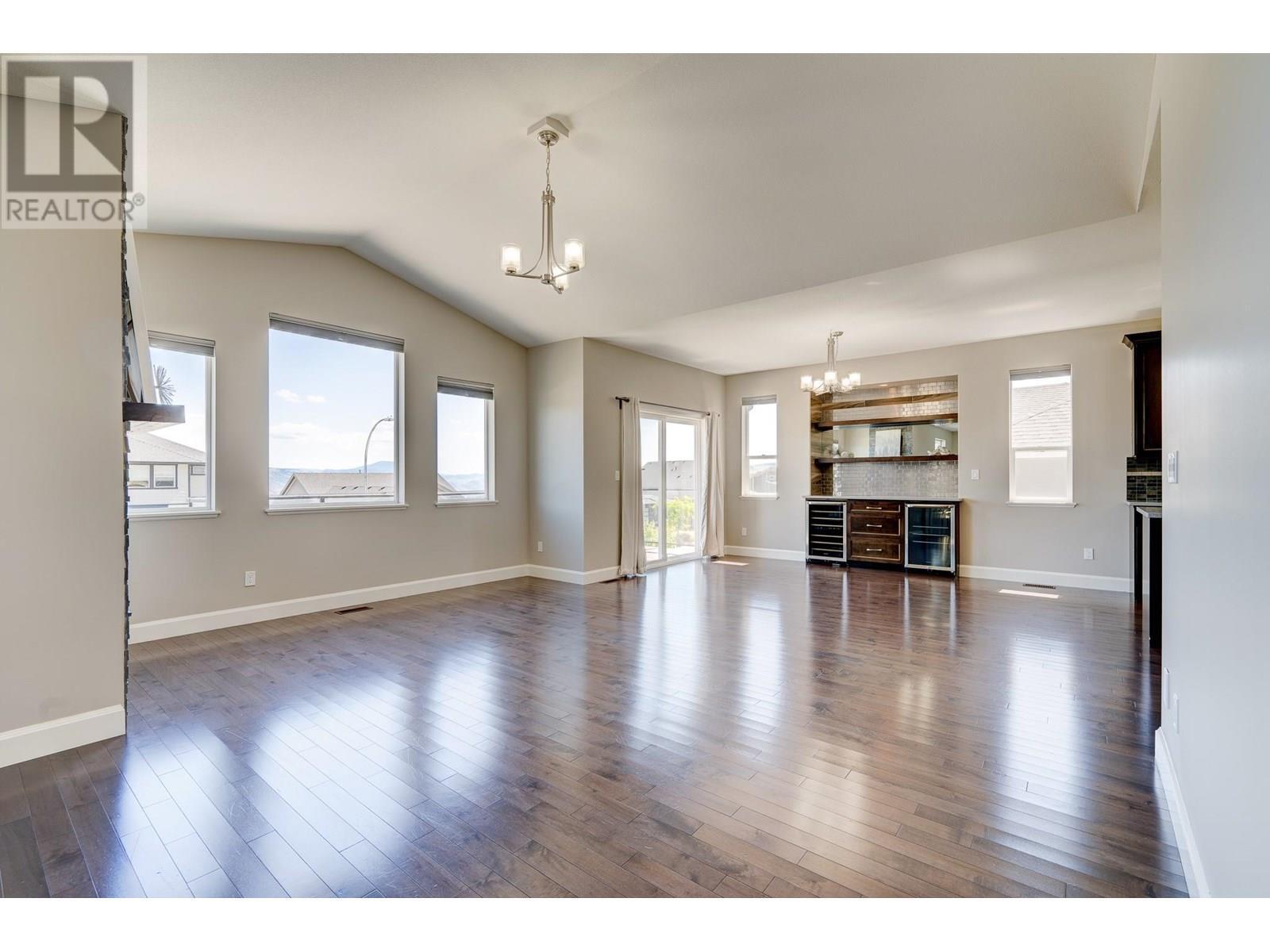 Property Photo: 1425 Dunbar Drive BC V1S 0C6