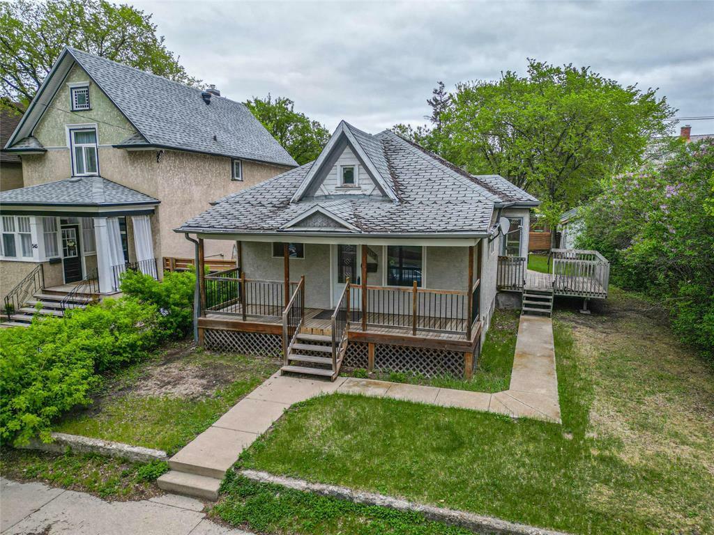 Property Photo: 547 16th Street MB R7B 1P2