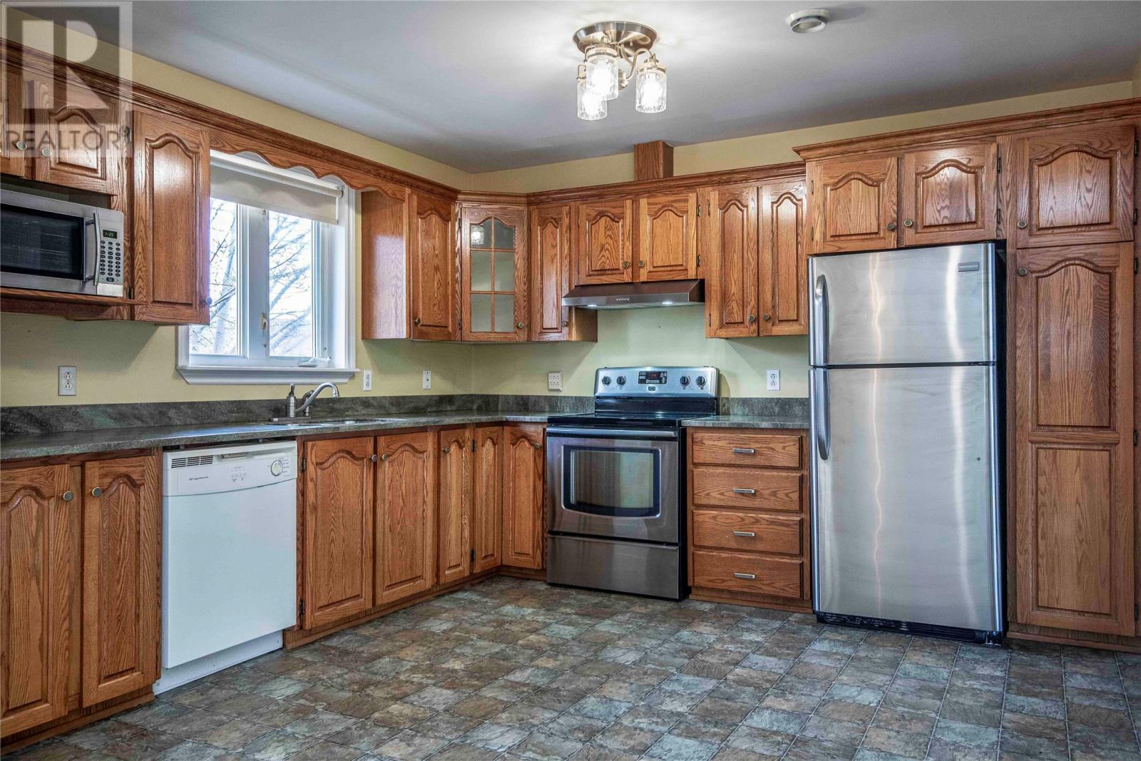 Photo de la propriété: 8 Breeze Place NL A1W 4C2