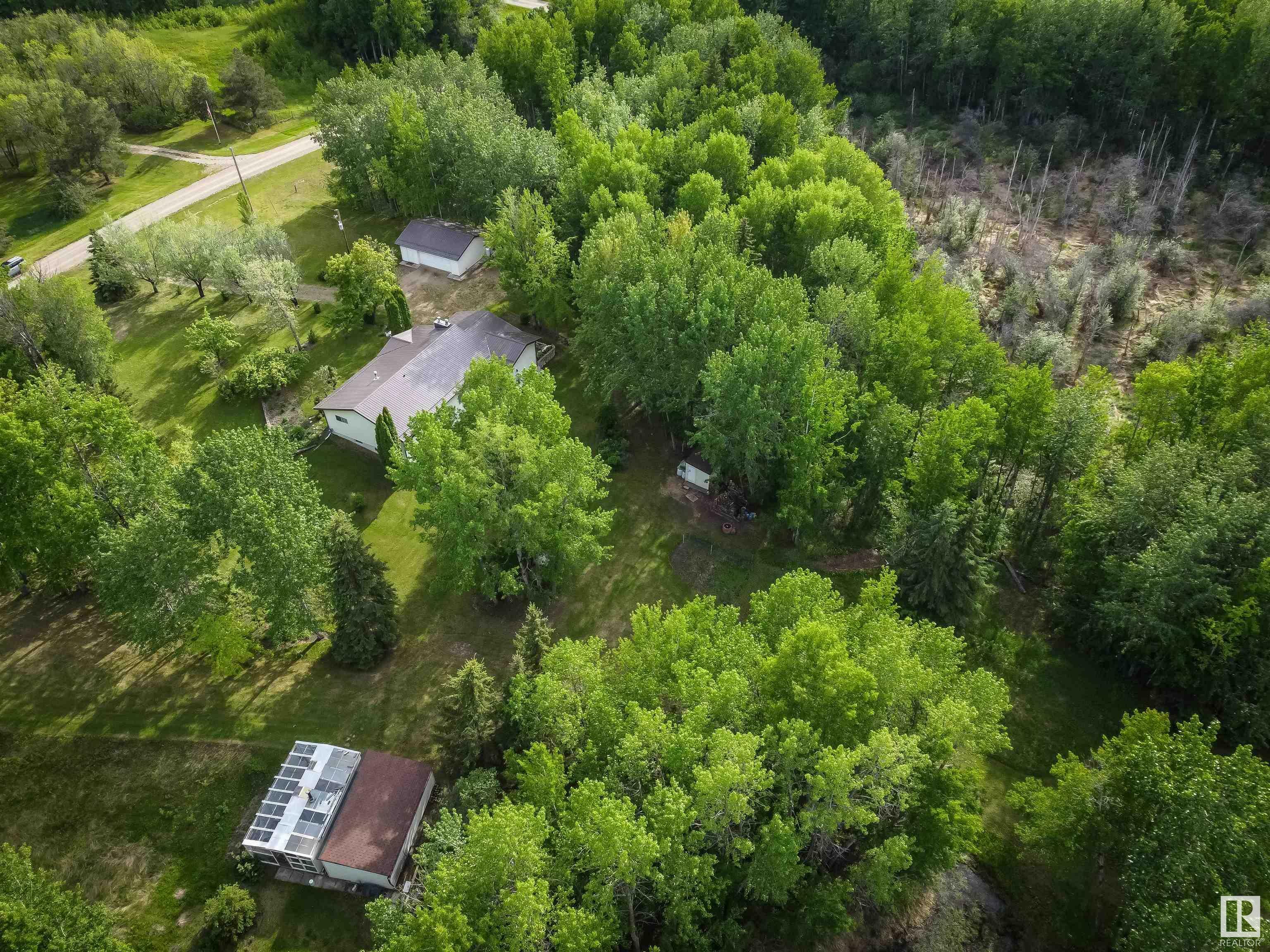 Property Photo: 54127 Rge Road 30 15 AB T0E 1V0