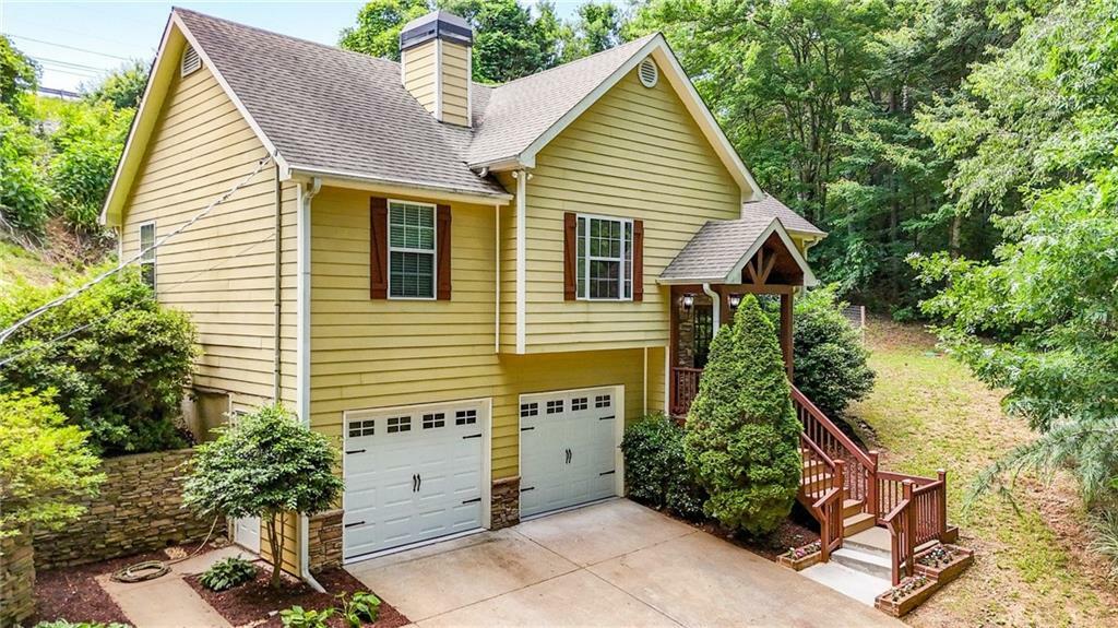 Property Photo: 405 Scenic View Drive GA 30143