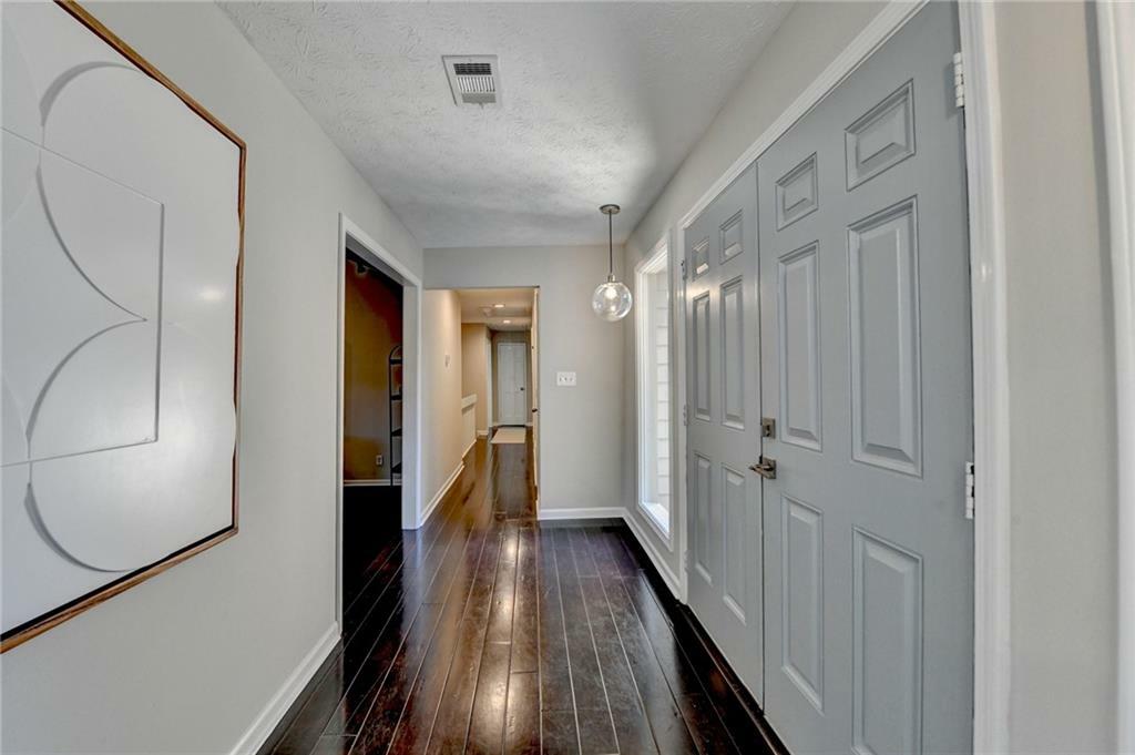 Property Photo: 3070 Ascot Lane GA 30076