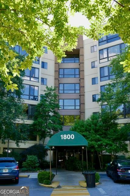 Property Photo: 1800 Clairmont Lake 412 GA 30033