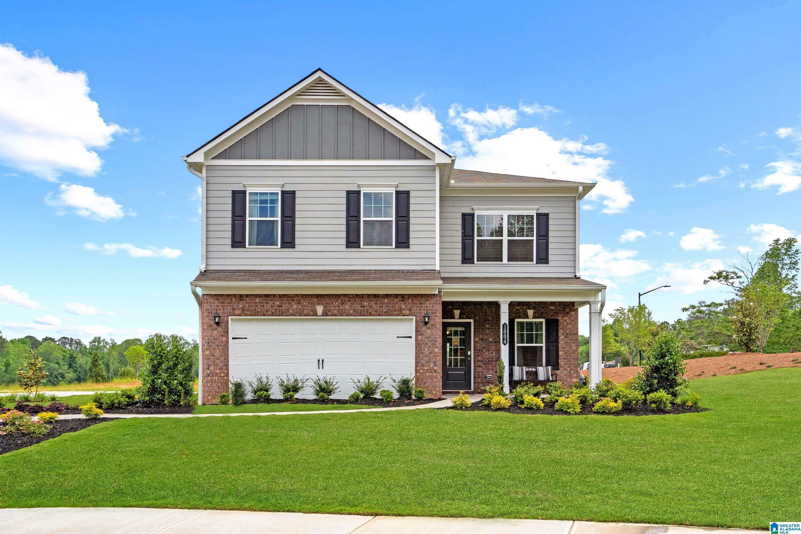 Property Photo: 5521 Headwinds Lane AL 35022