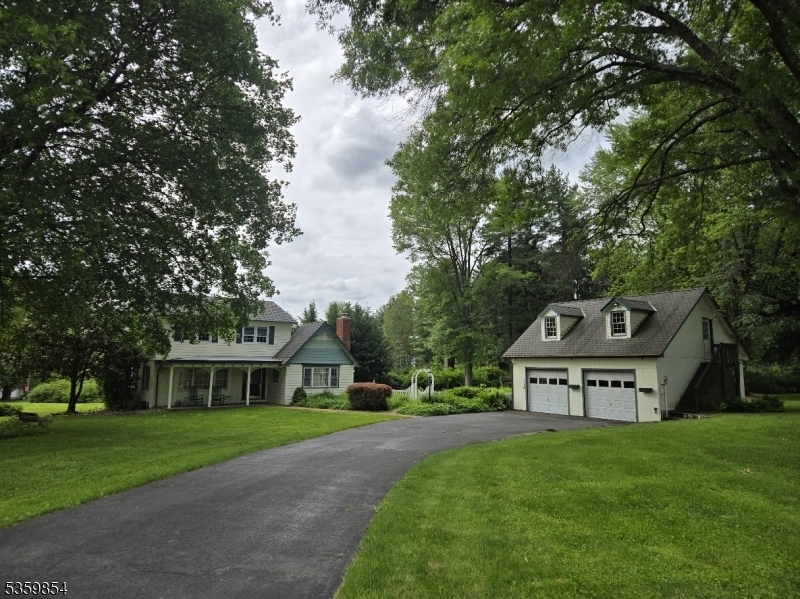 1 Orchid Pl  Clinton Twp. NJ 08833 photo
