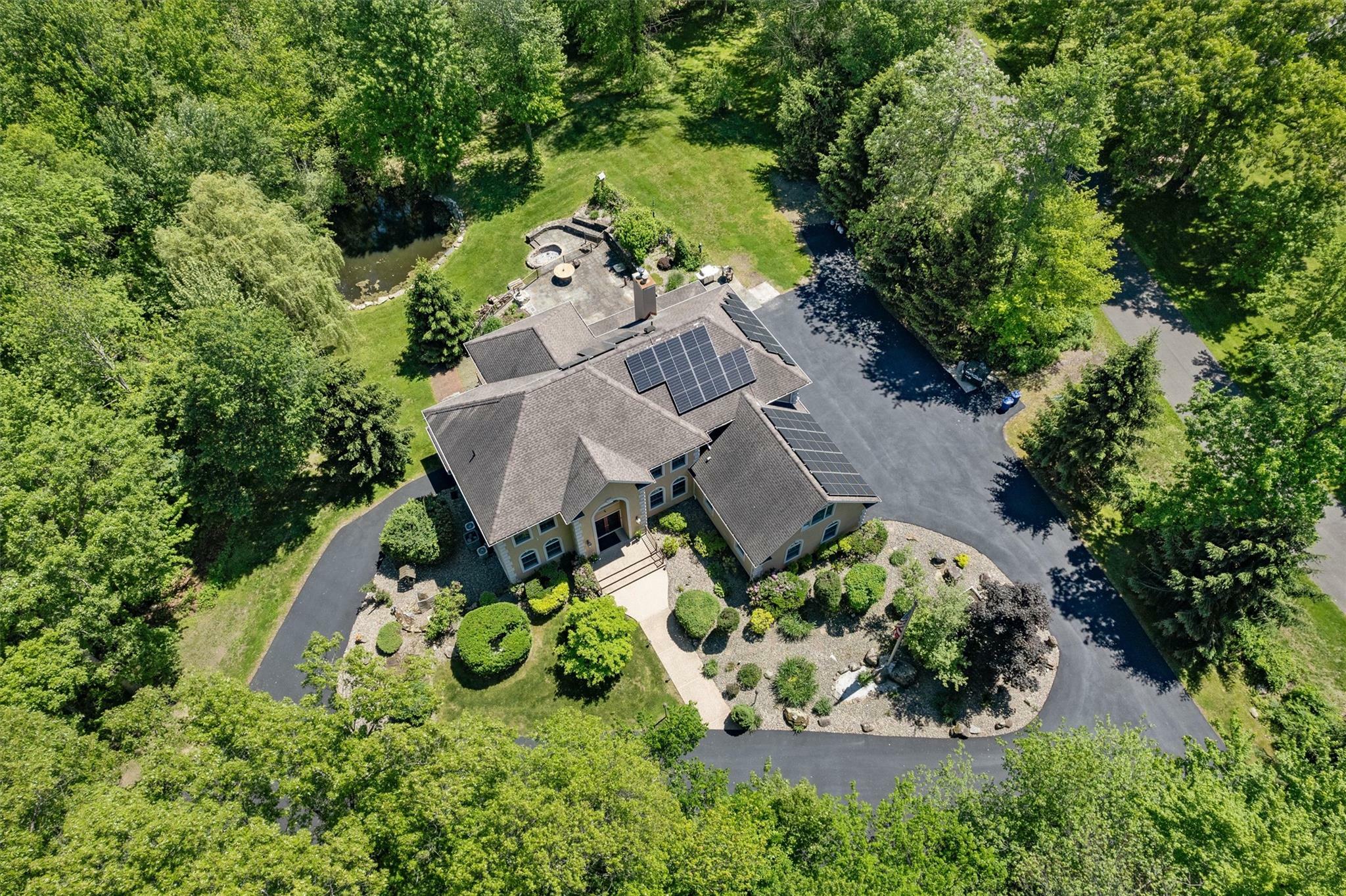 Property Photo: 7 Farm Hollow Road NY 12518