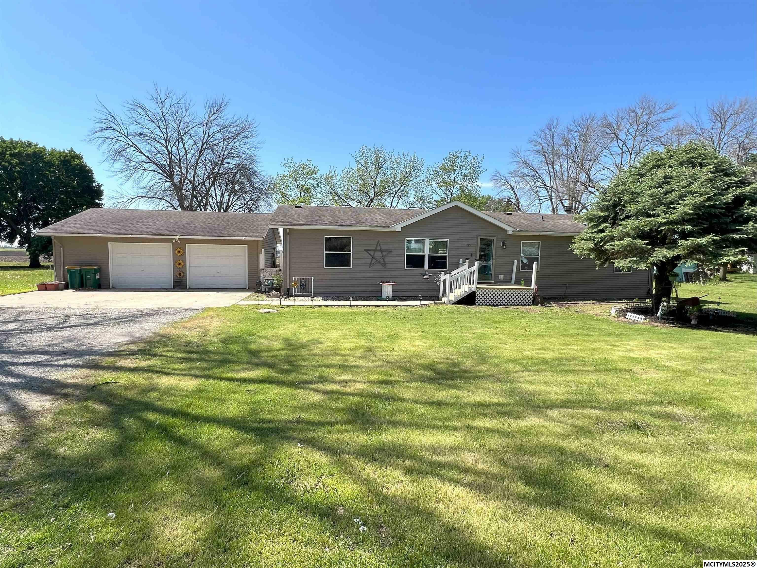 Property Photo: 215 Church St IA 50456