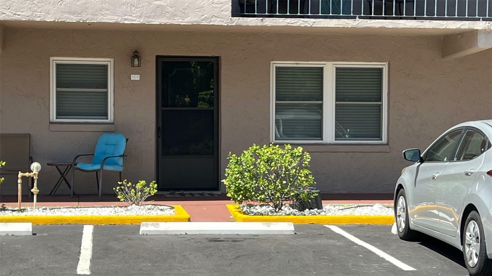 Property Photo: 150 El Dorado 109 FL 33884