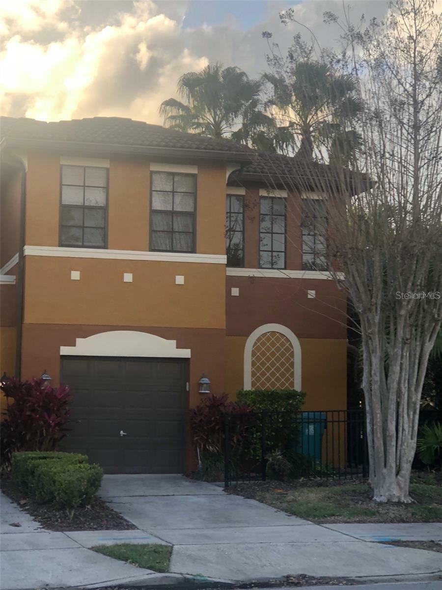 Property Photo: 5906 Tivoli Gardens Boulevard FL 32829