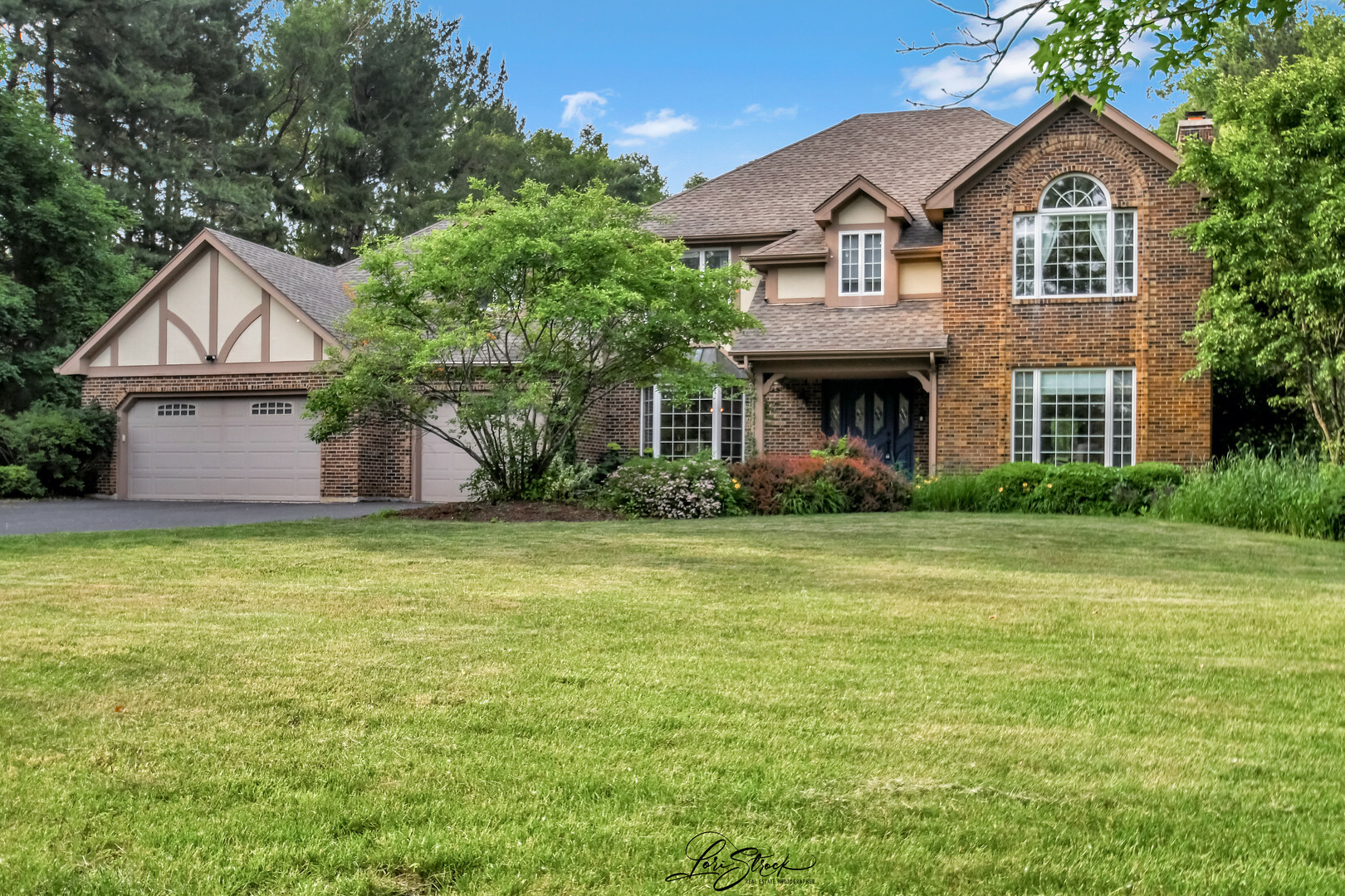 40W272 Waterford Lane  St. Charles IL 60175 photo