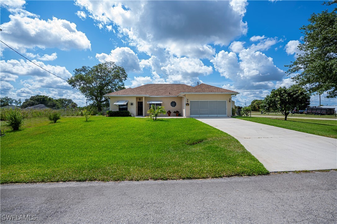 Property Photo: 1115 Comet Avenue FL 33935