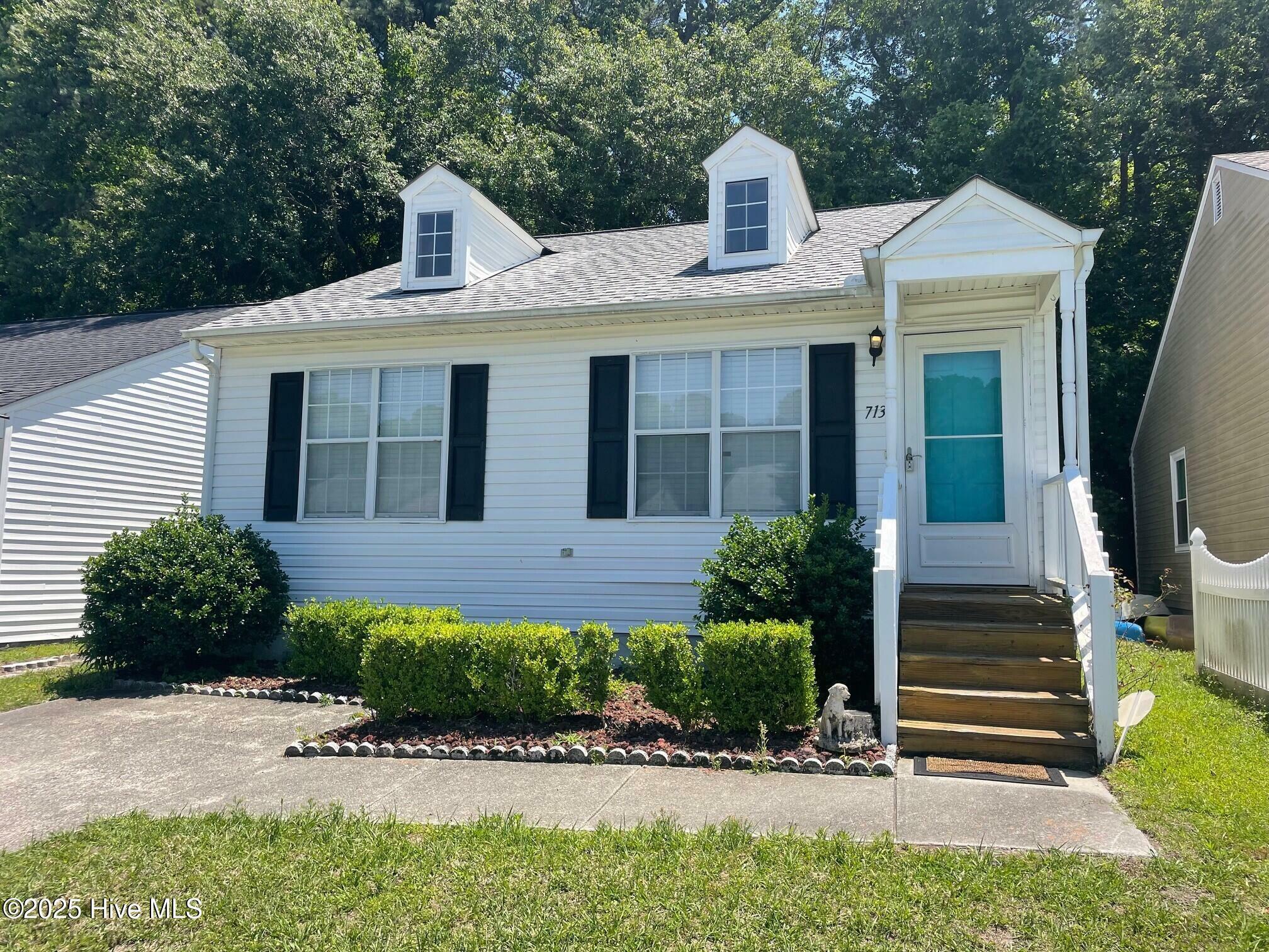 Property Photo: 713 Varsity Drive NC 28403