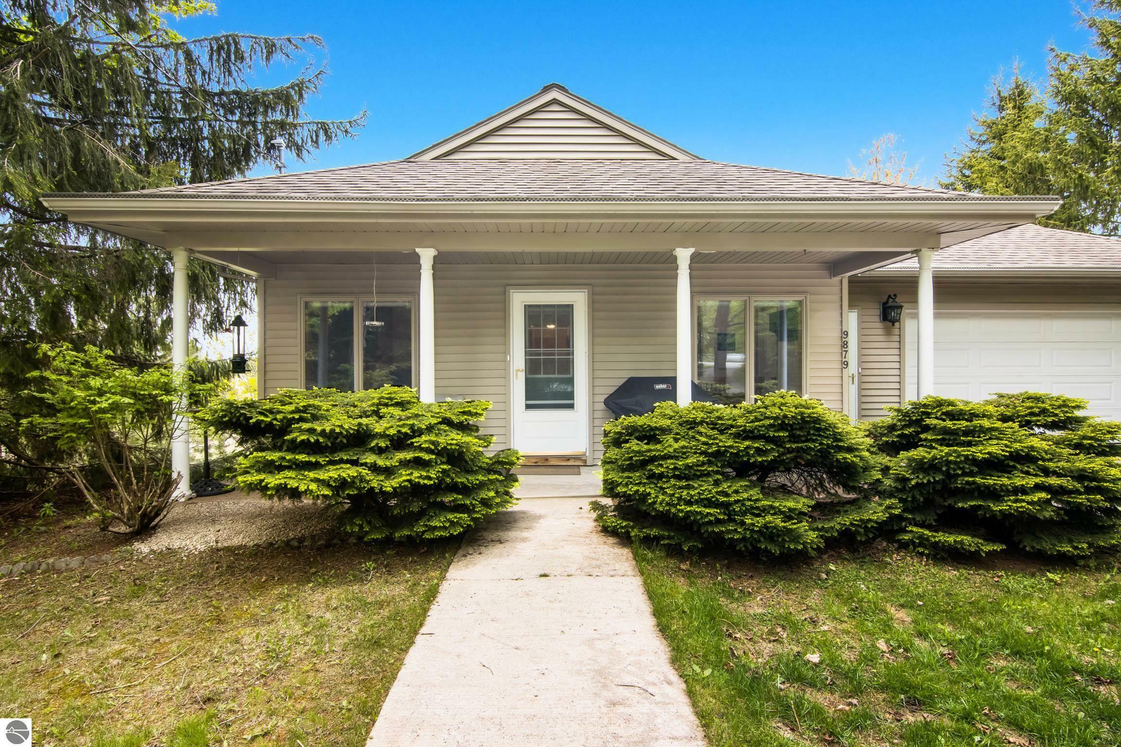 Property Photo: 9879 US-131, NE MI 49659