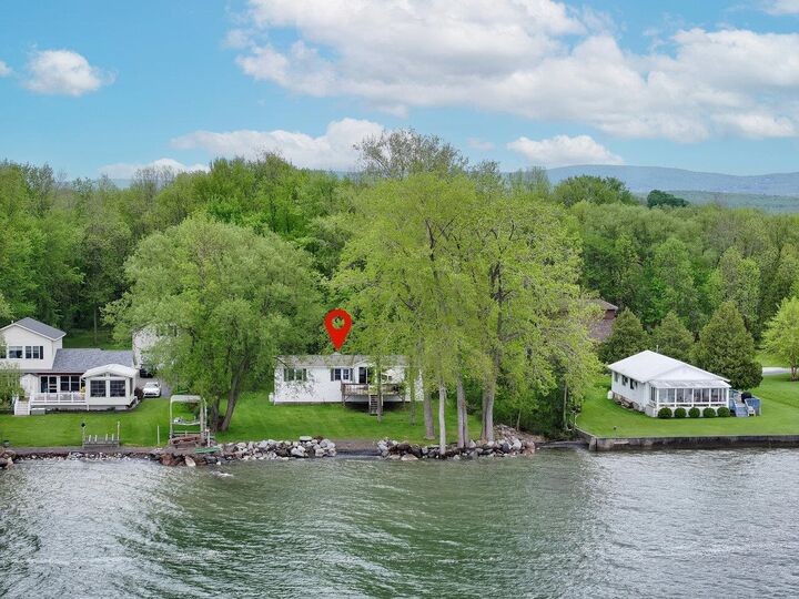Property Photo:  244 Tranquility Lane  VT 05478 