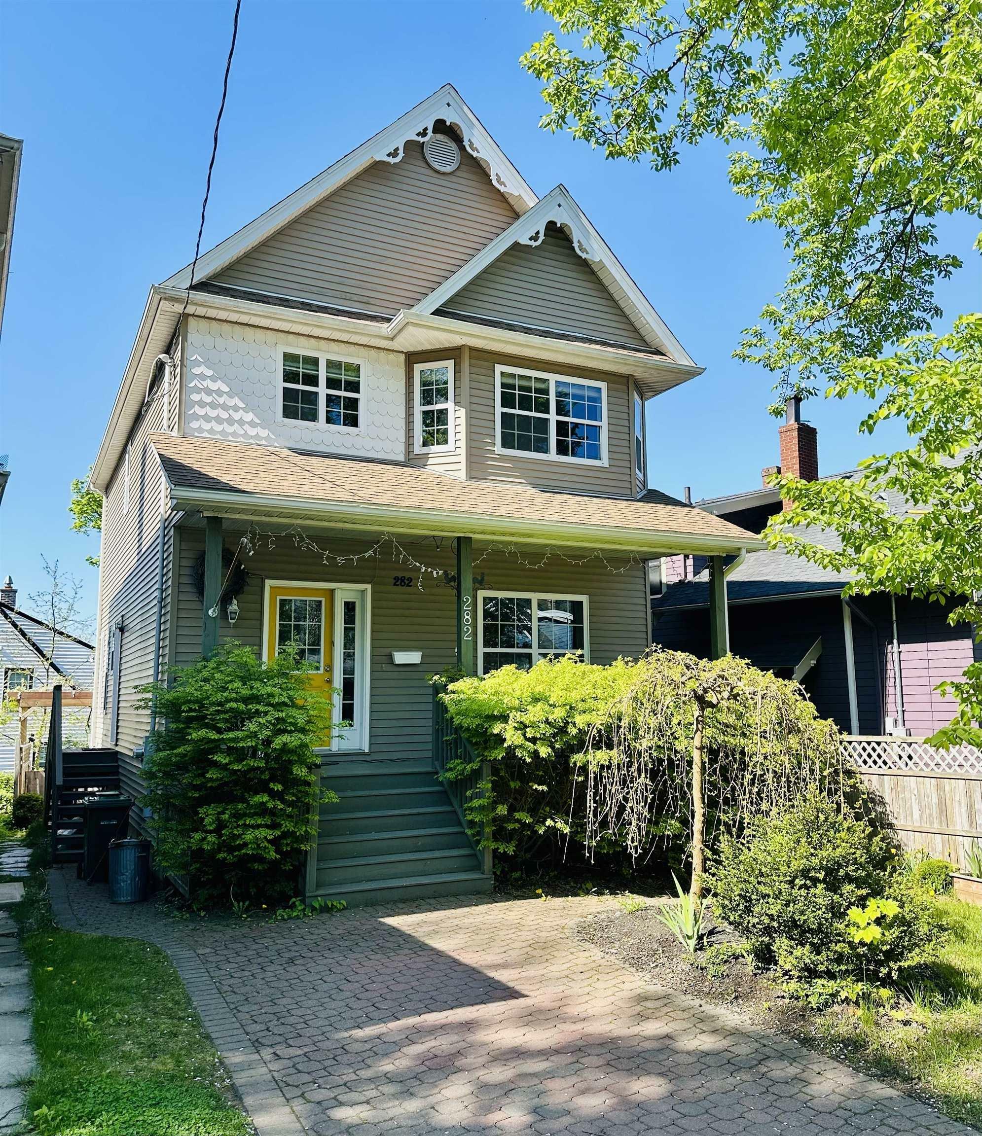 282 Portland Street  Dartmouth NS B2Y 1J9 photo