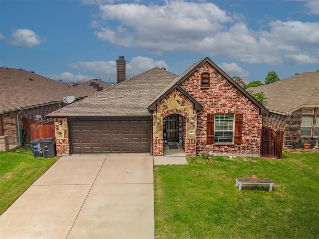 Property Photo:  408 Prescott Lane  TX 76036