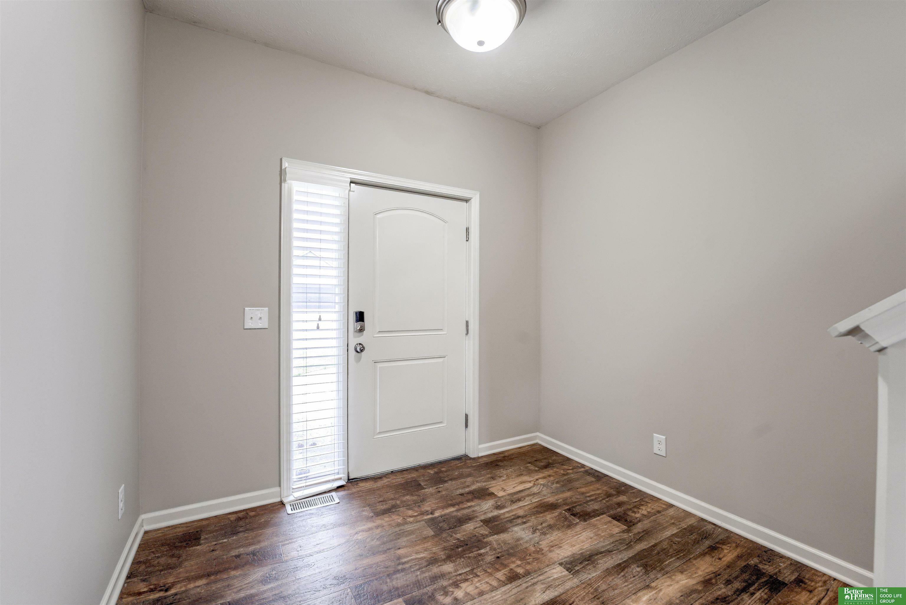 Property Photo: 4604 Hansen Avenue NE 68133