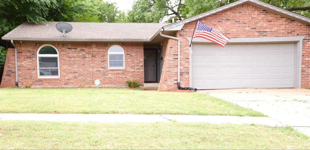 Property Photo: 3012 SE 55th Street OK 73135