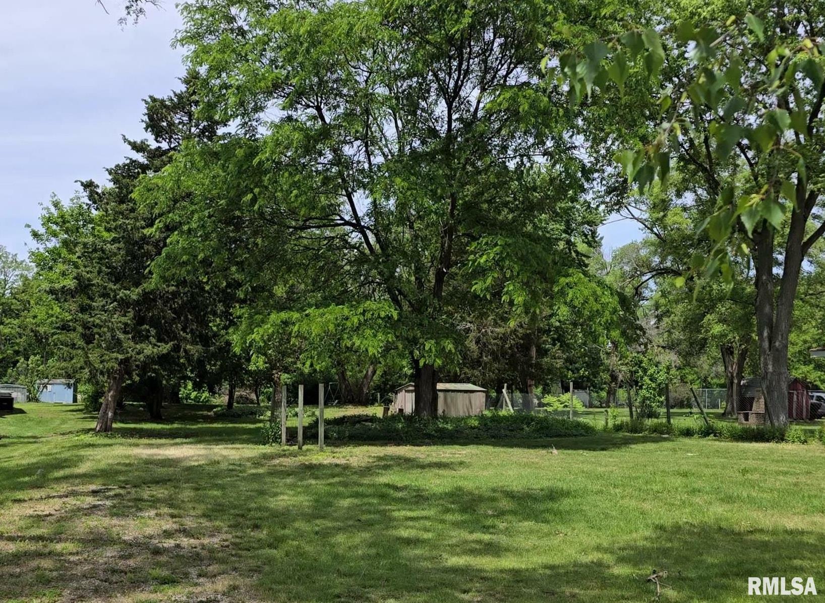 Property Photo: 15417 N River Beach Drive IL 61523