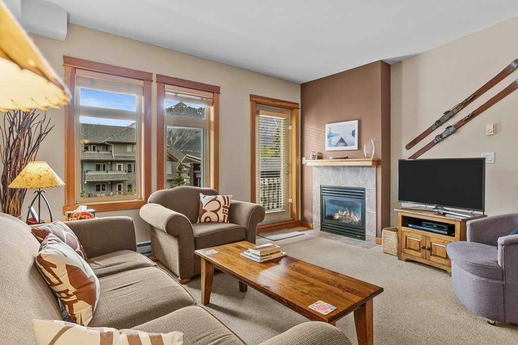 Photo de la propriété: 107 Montane Road 203 AB T1W 3J2