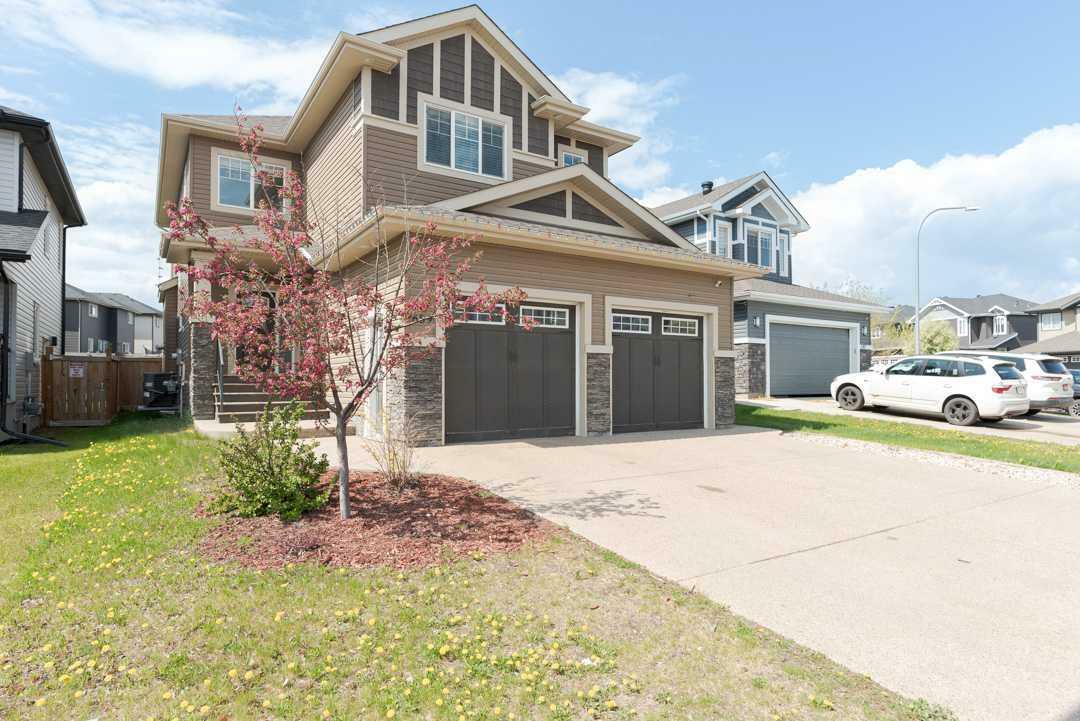 Property Photo: 689 Heritage Drive AB T9K 2X2
