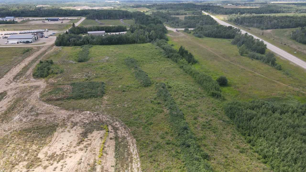 Photo de la propriété:  Lot 3 Hwy 986  AB T8S 1S4 