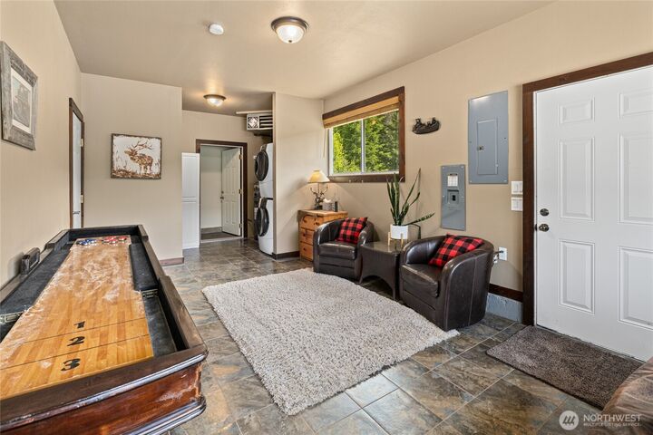 Property Photo: 1751 Stone Ridge Drive WA 98922