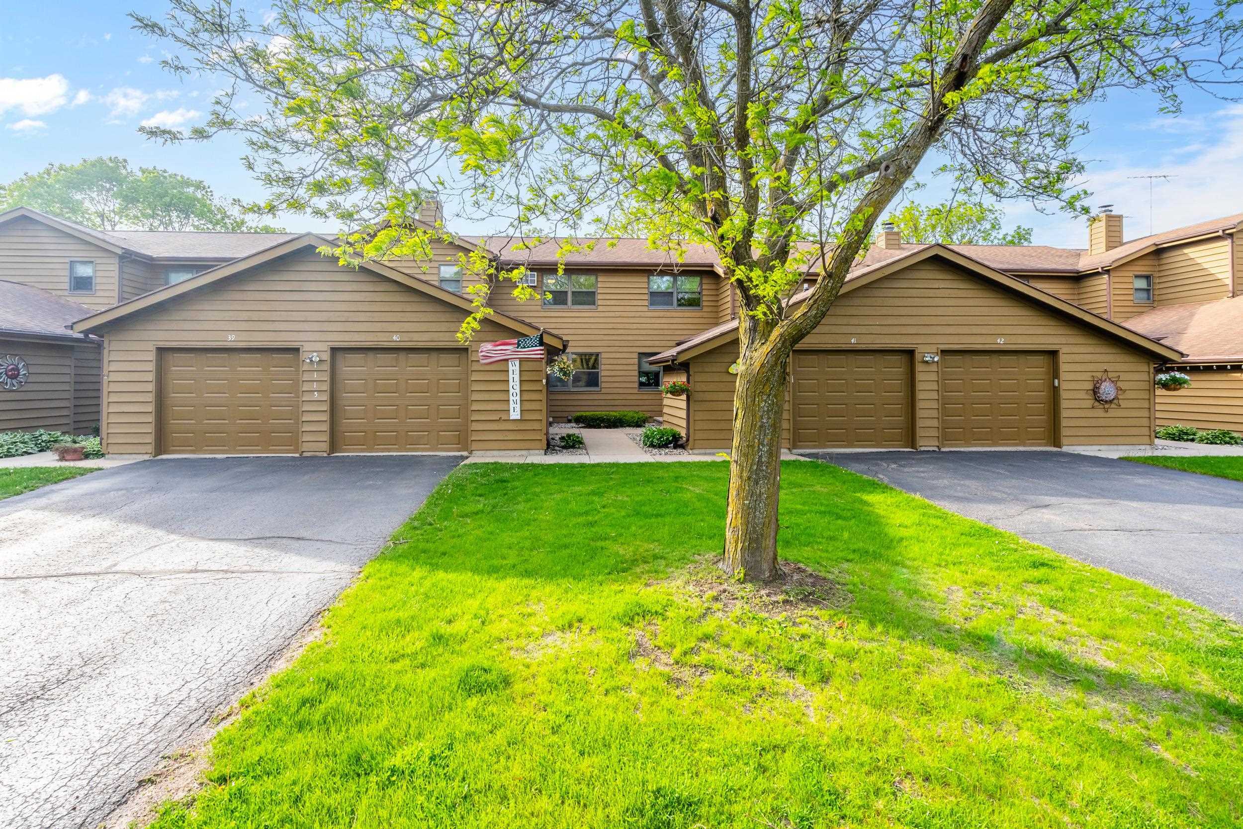 Property Photo:  1115 Daniel Court 40  WI 54956 