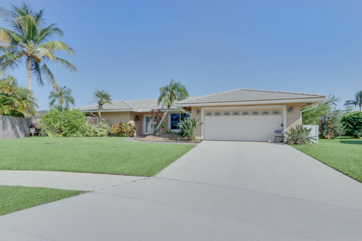 Property Photo: 1855 Lotus Lane Lane FL 33414
