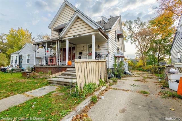 Property Photo: 15822 Pierson Street MI 48223