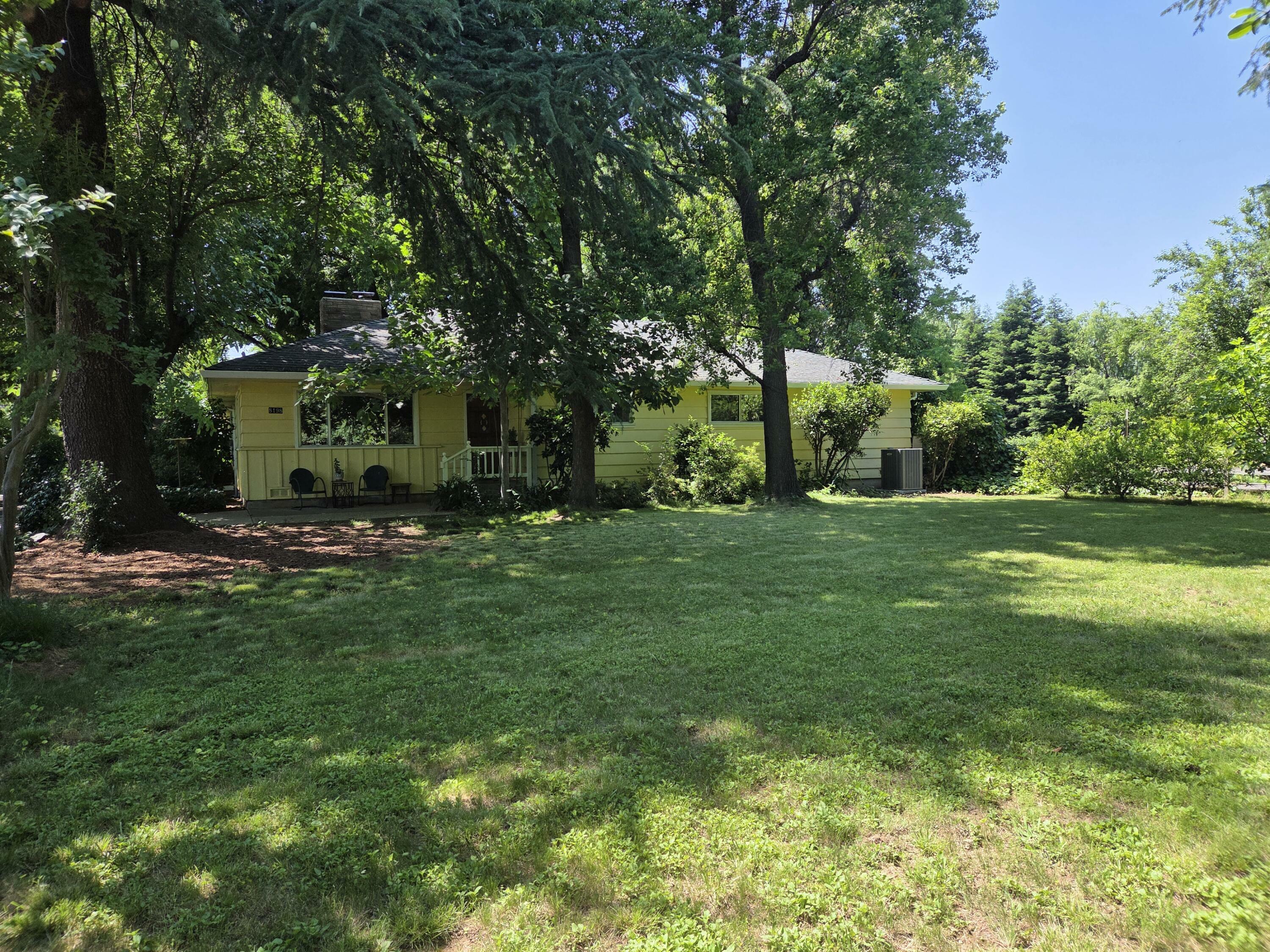 Property Photo: 8198 Green Acres Lane CA 96002