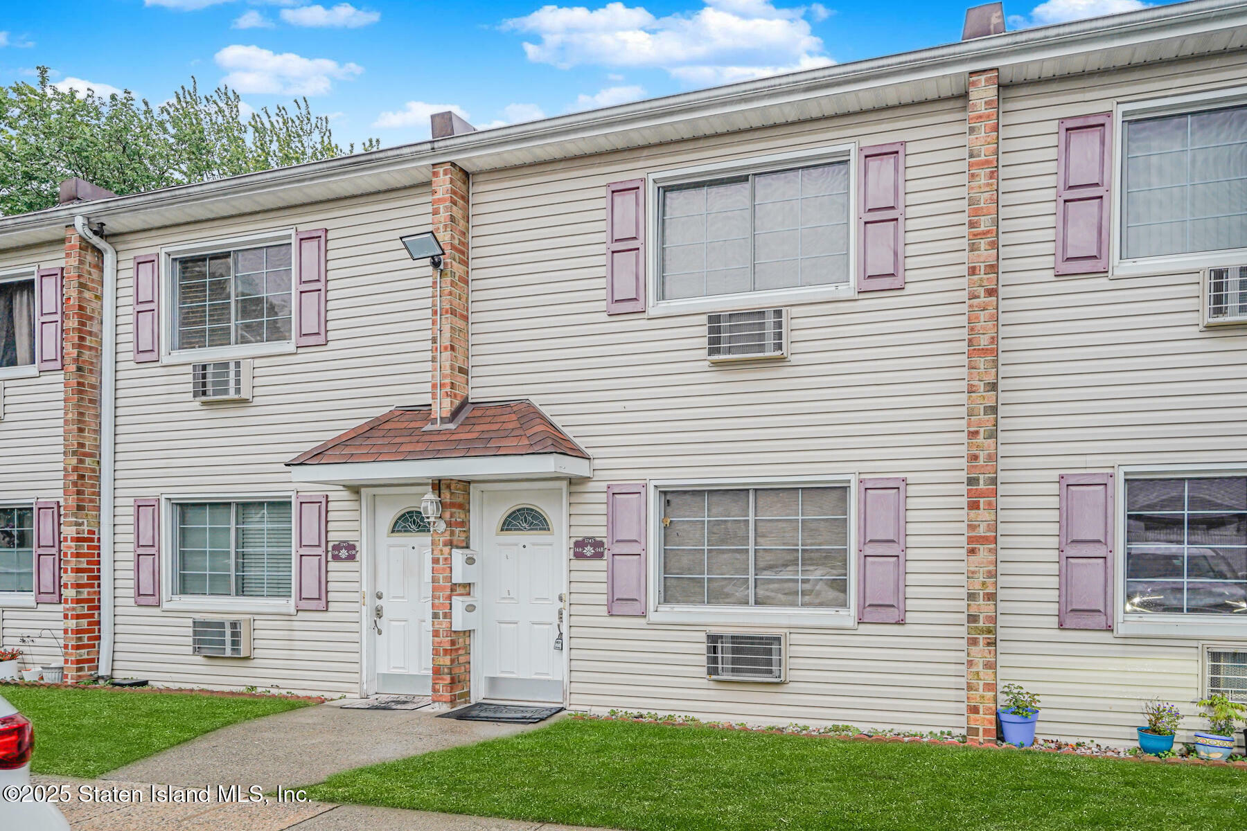Property Photo: 3745 Amboy Road 14B NY 10308