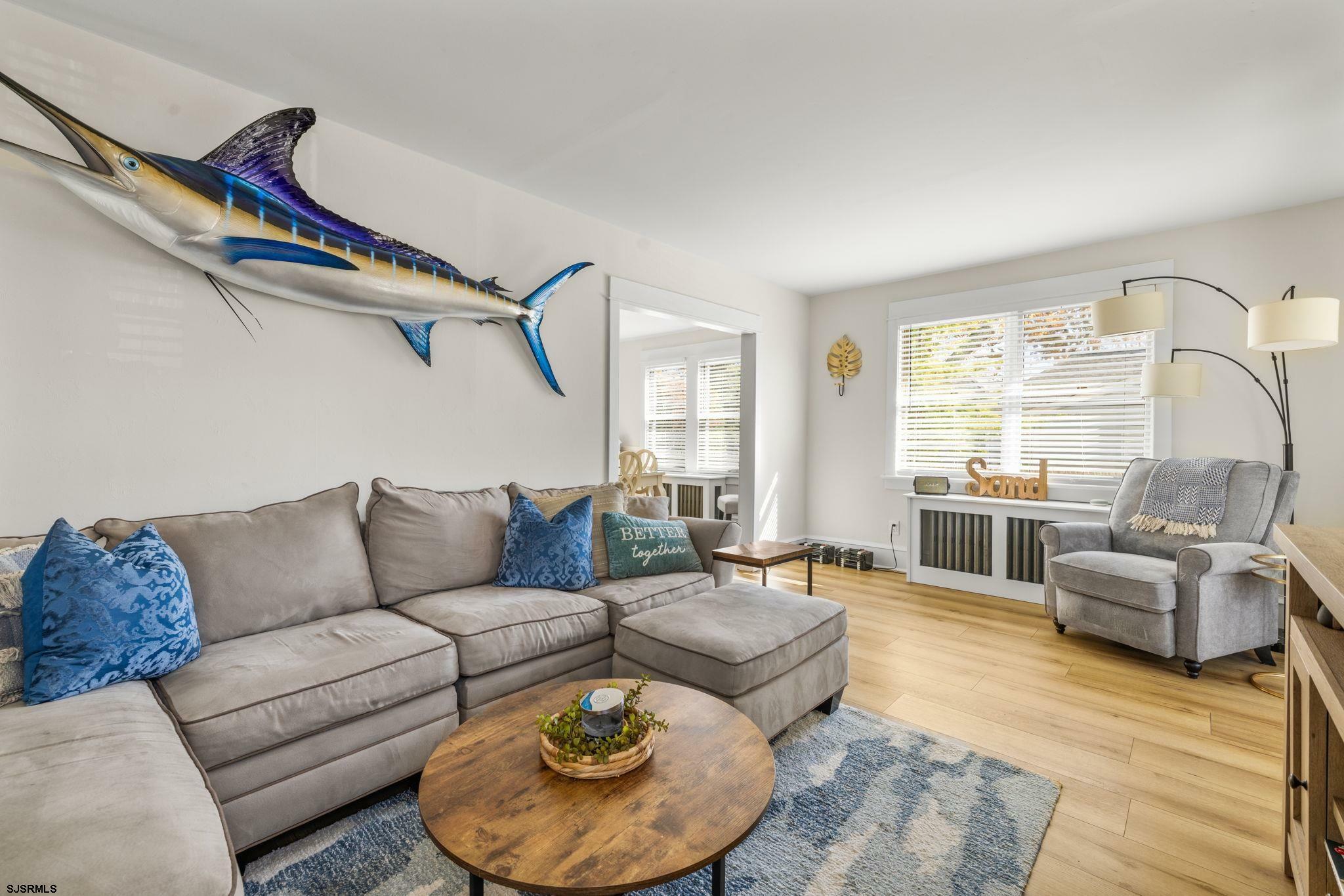 Property Photo:  27 E Groveland Ave Ave  NJ 08244 