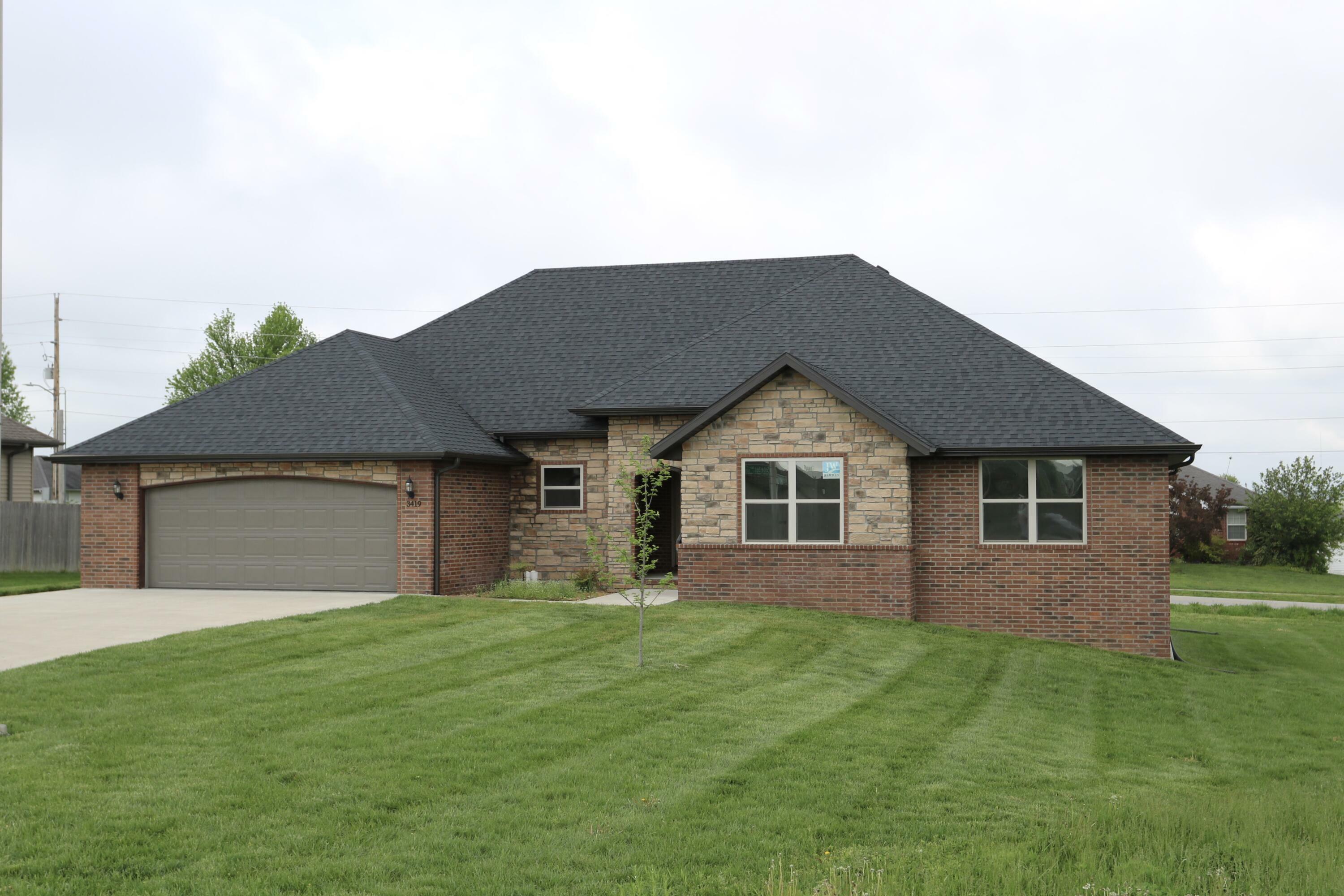 3419 S Suburban Avenue  Springfield MO 65807 photo