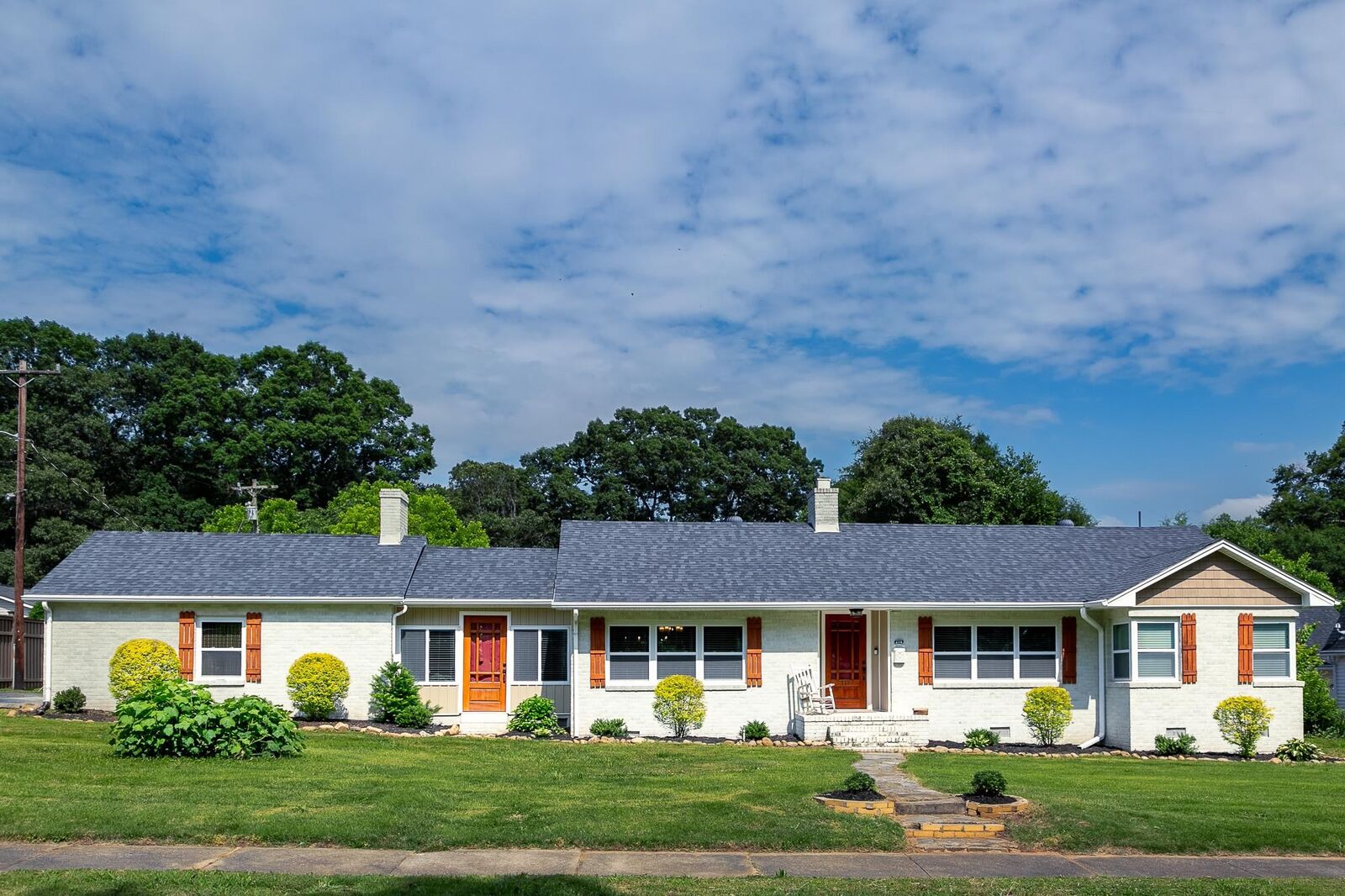 Property Photo: 418 N Alabama Avenue SC 29323