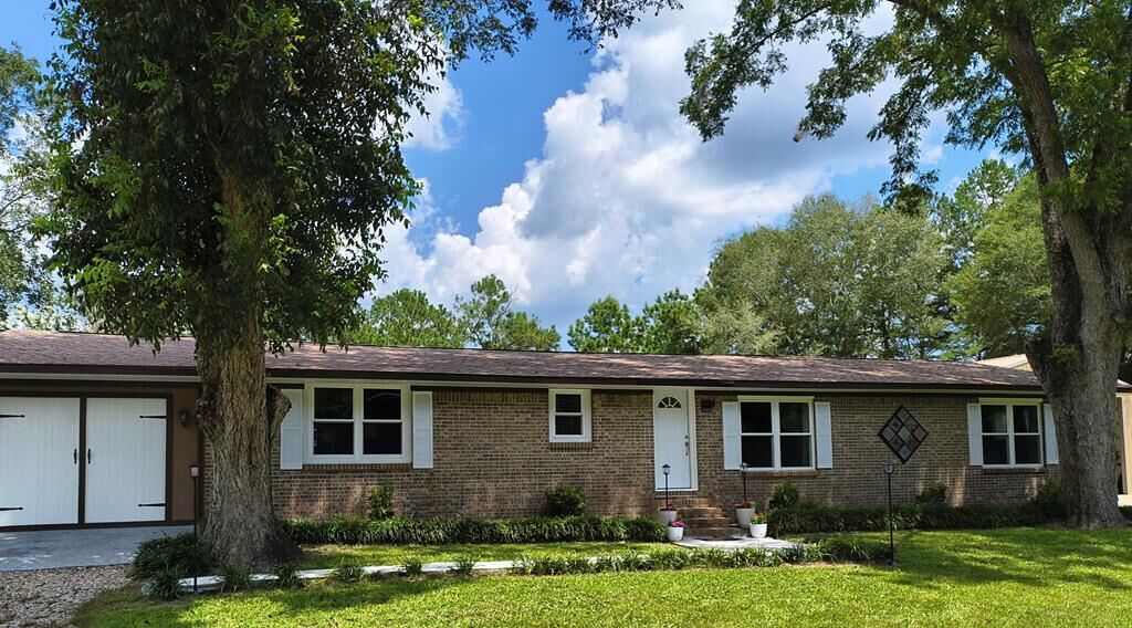 Property Photo: 4301 County Road 156 AL 36330