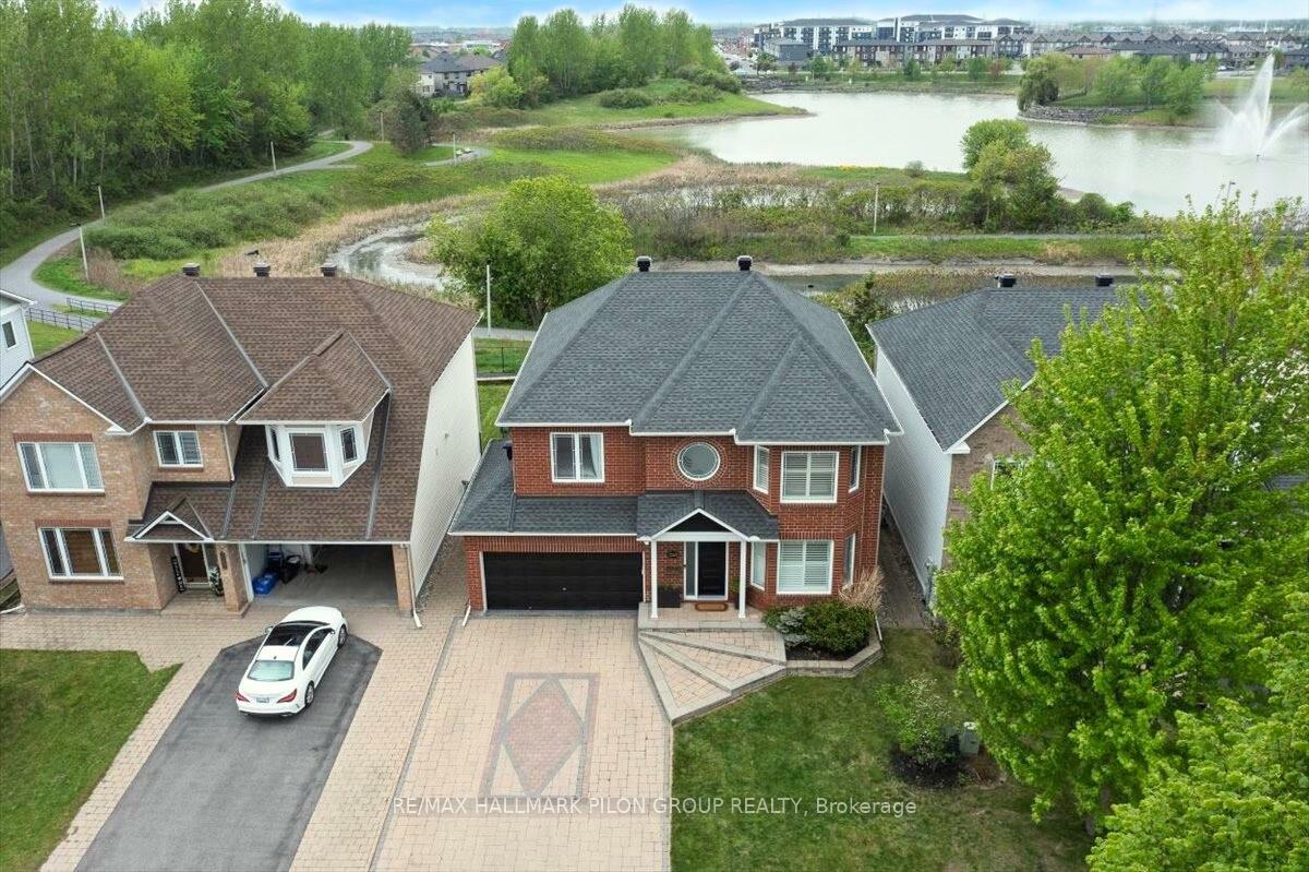 Photo de la propriété: 2263 Sandman Crescent ON K4A 4V7