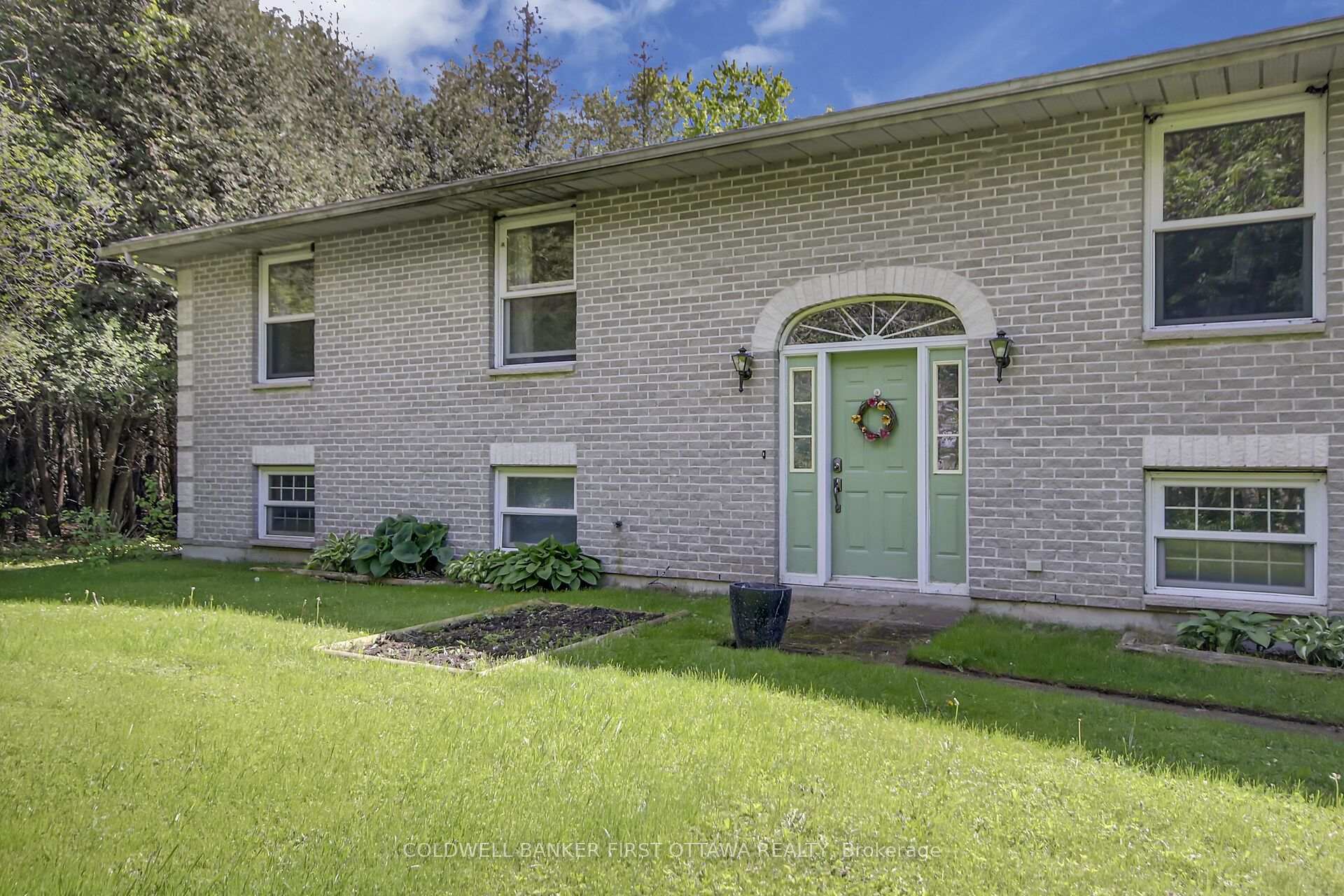 Property Photo: 272 Muldoon Road ON K0G 1J0